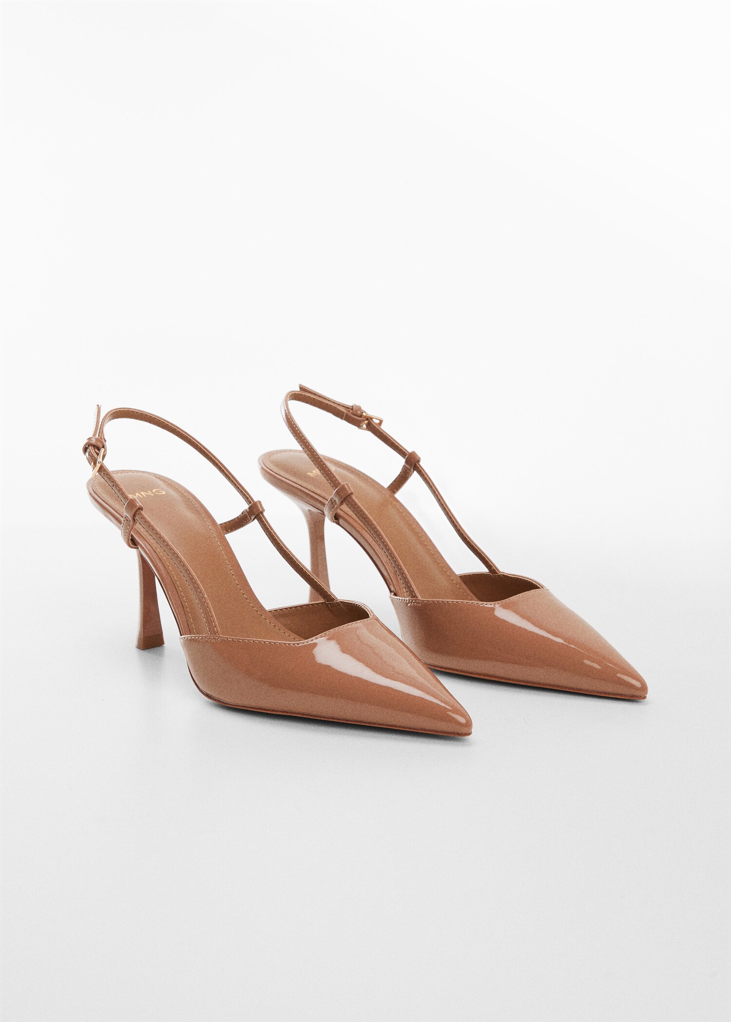 Pointed-toe heeled shoes  - Plan mediu