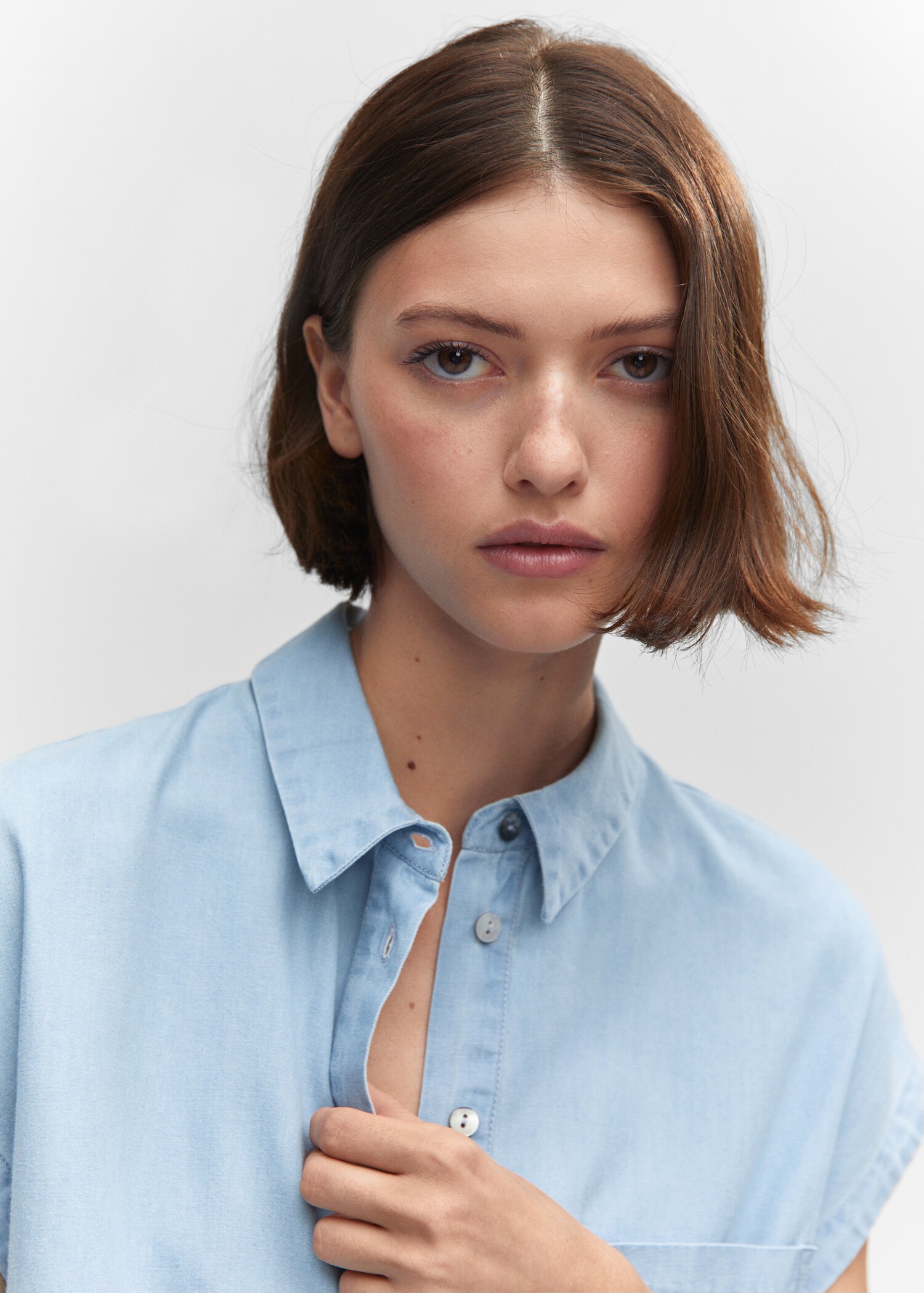 Chest-pocket cotton shirt - Details of the article 1