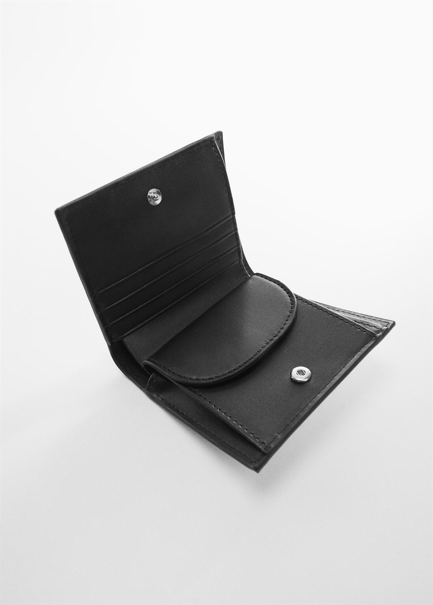 Embossed wallet with logo - Medium plane