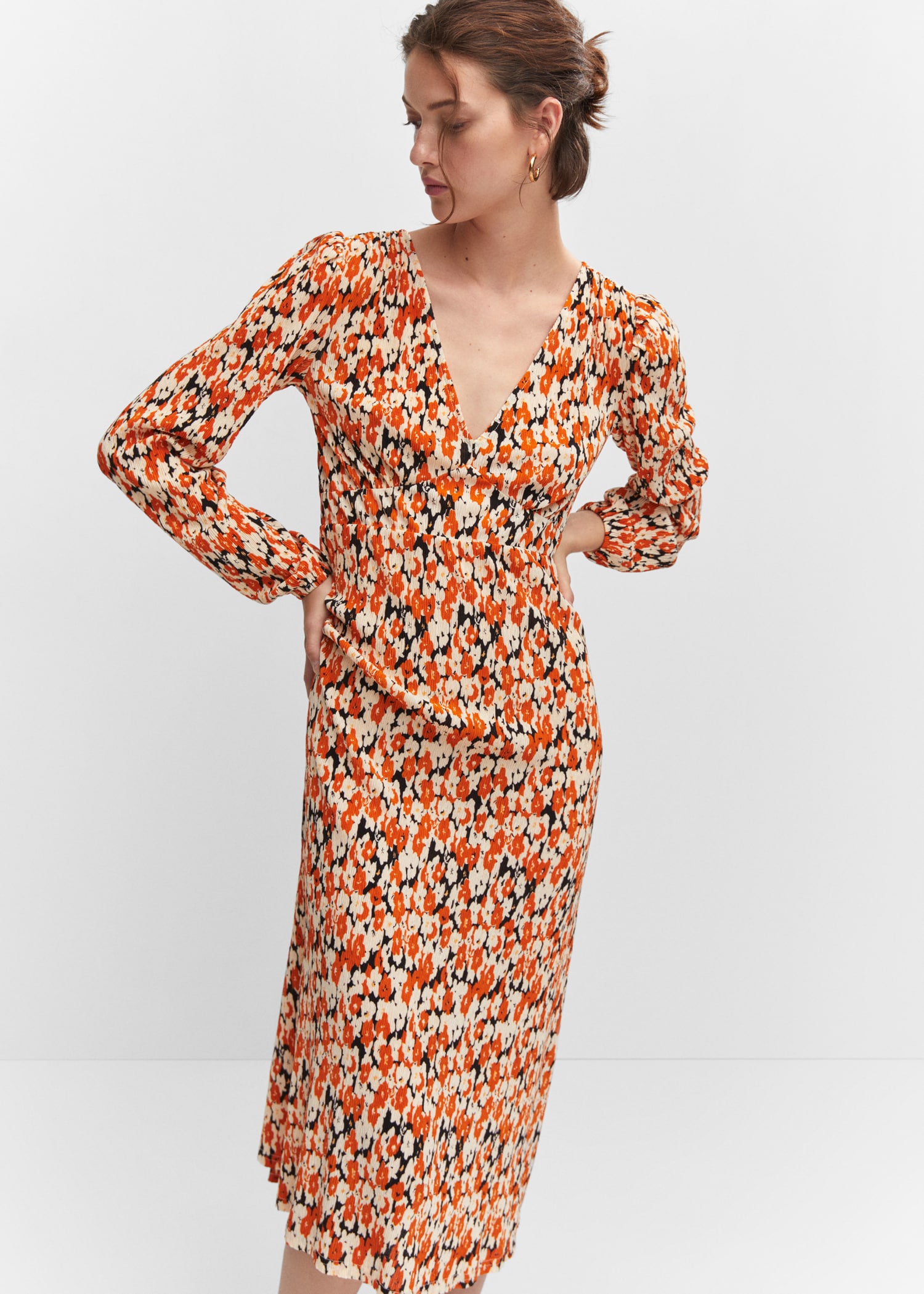 Vestido textura estampado - Plano medio