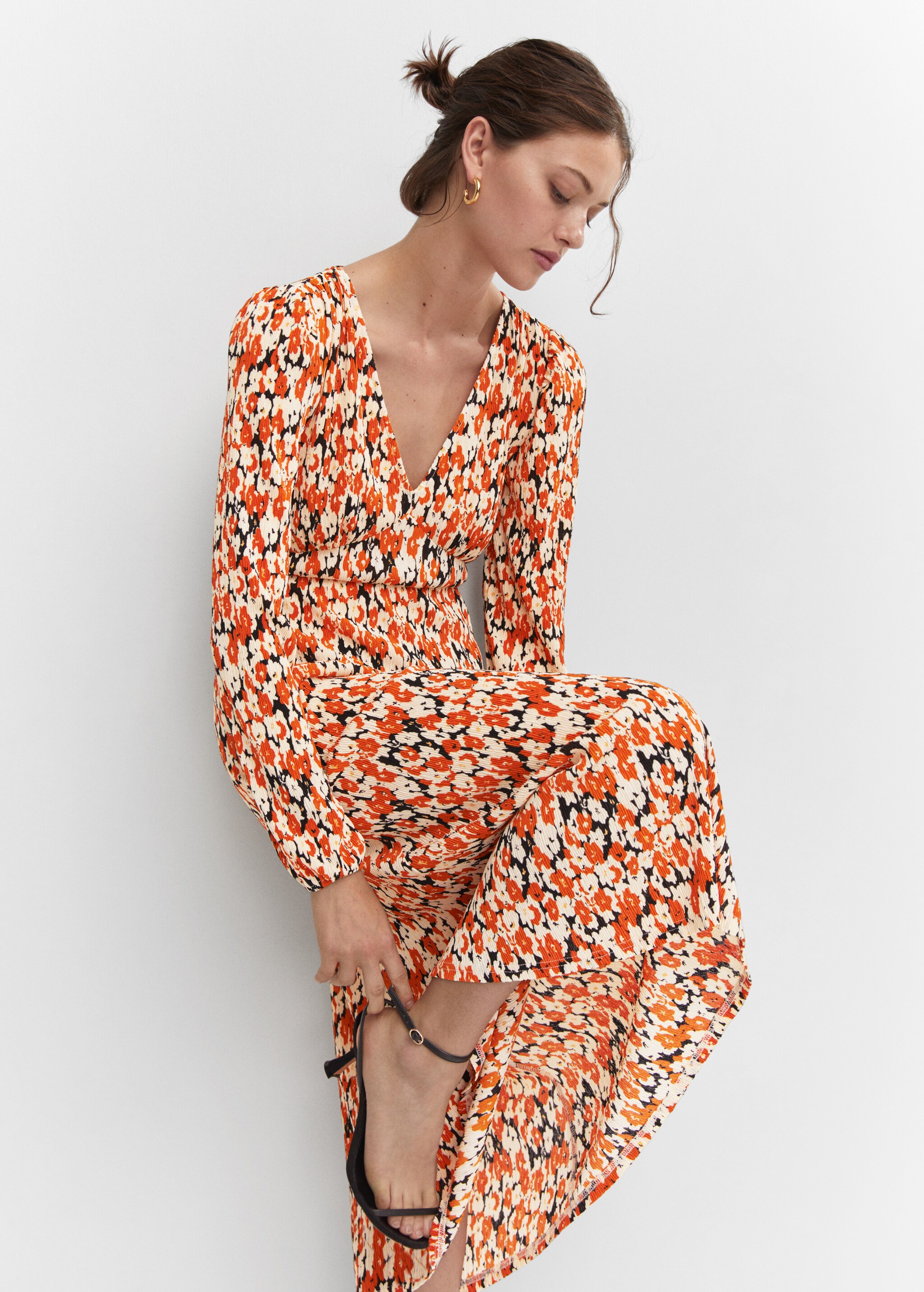 Printed textured dress - Details of the article 2