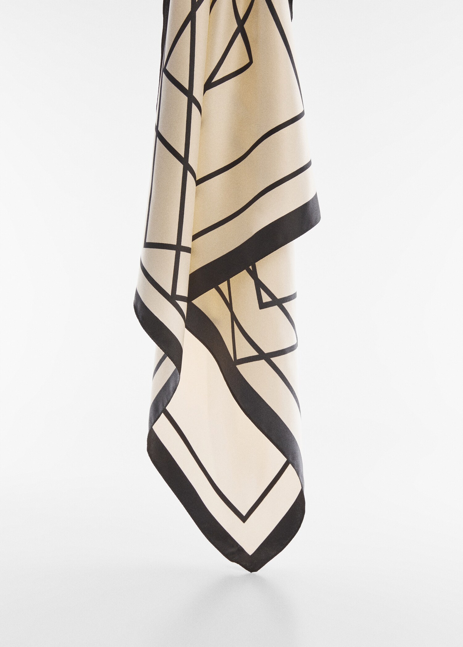 Geometric printed foulard - Details of the article 1