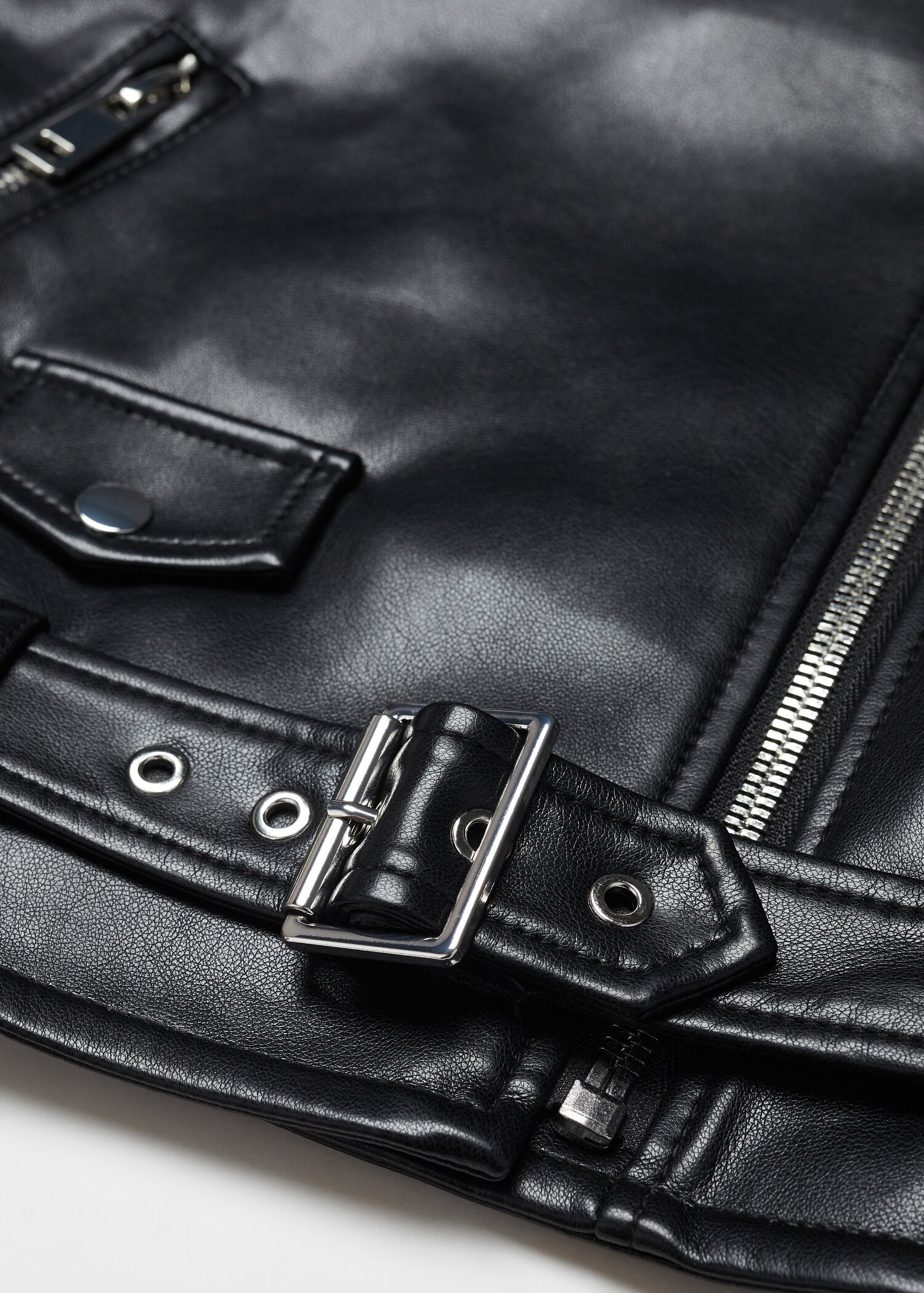 Cazadora biker efecto piel - Detalle del artículo 8