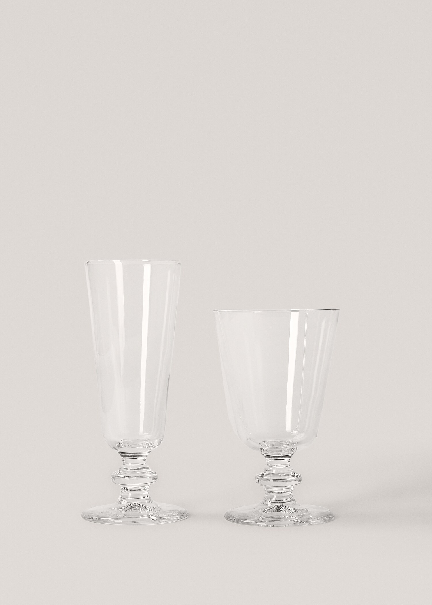 Glass goblet - Details of the article 4