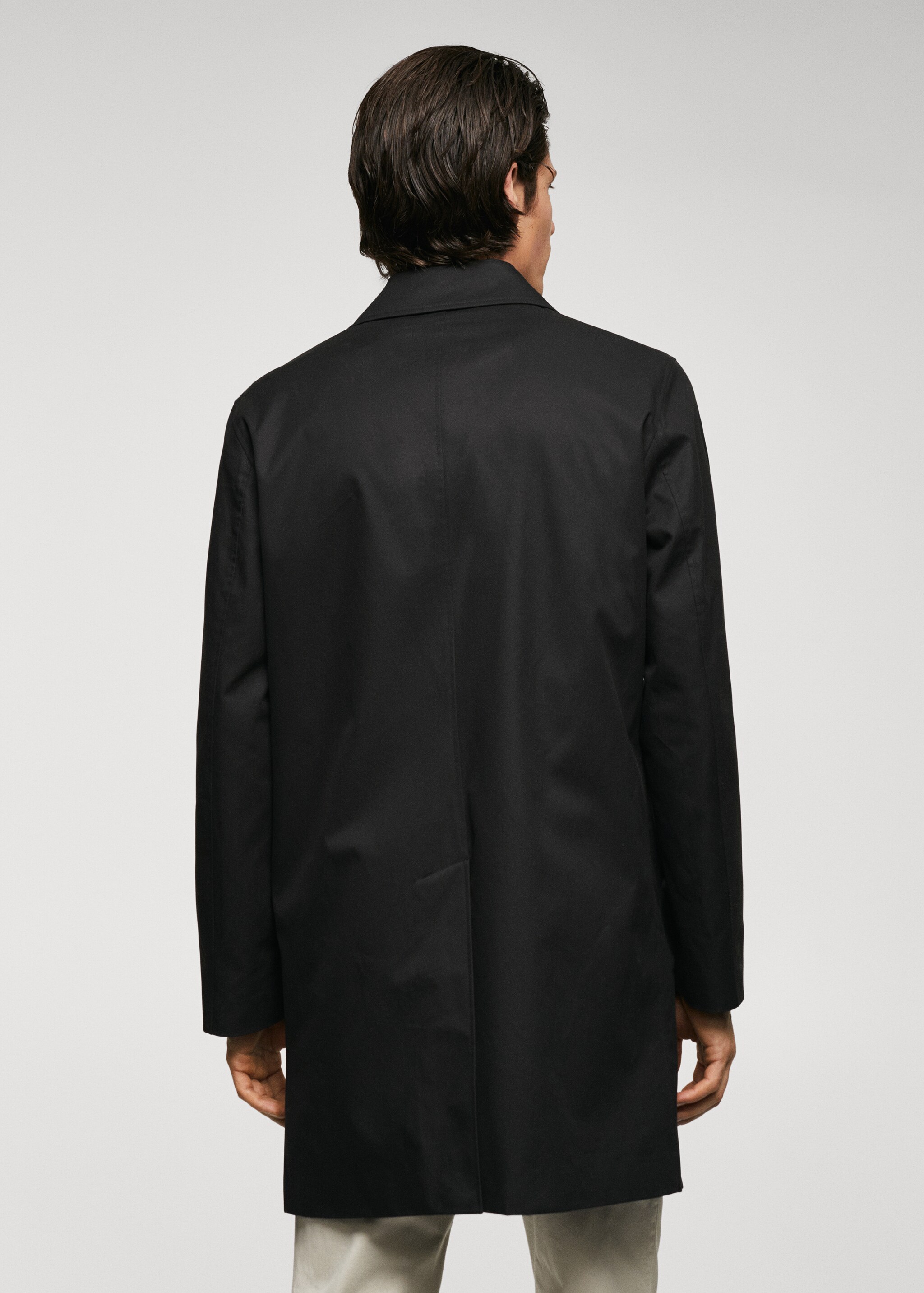 Water-repellent cotton trench coat - Reverse of the article