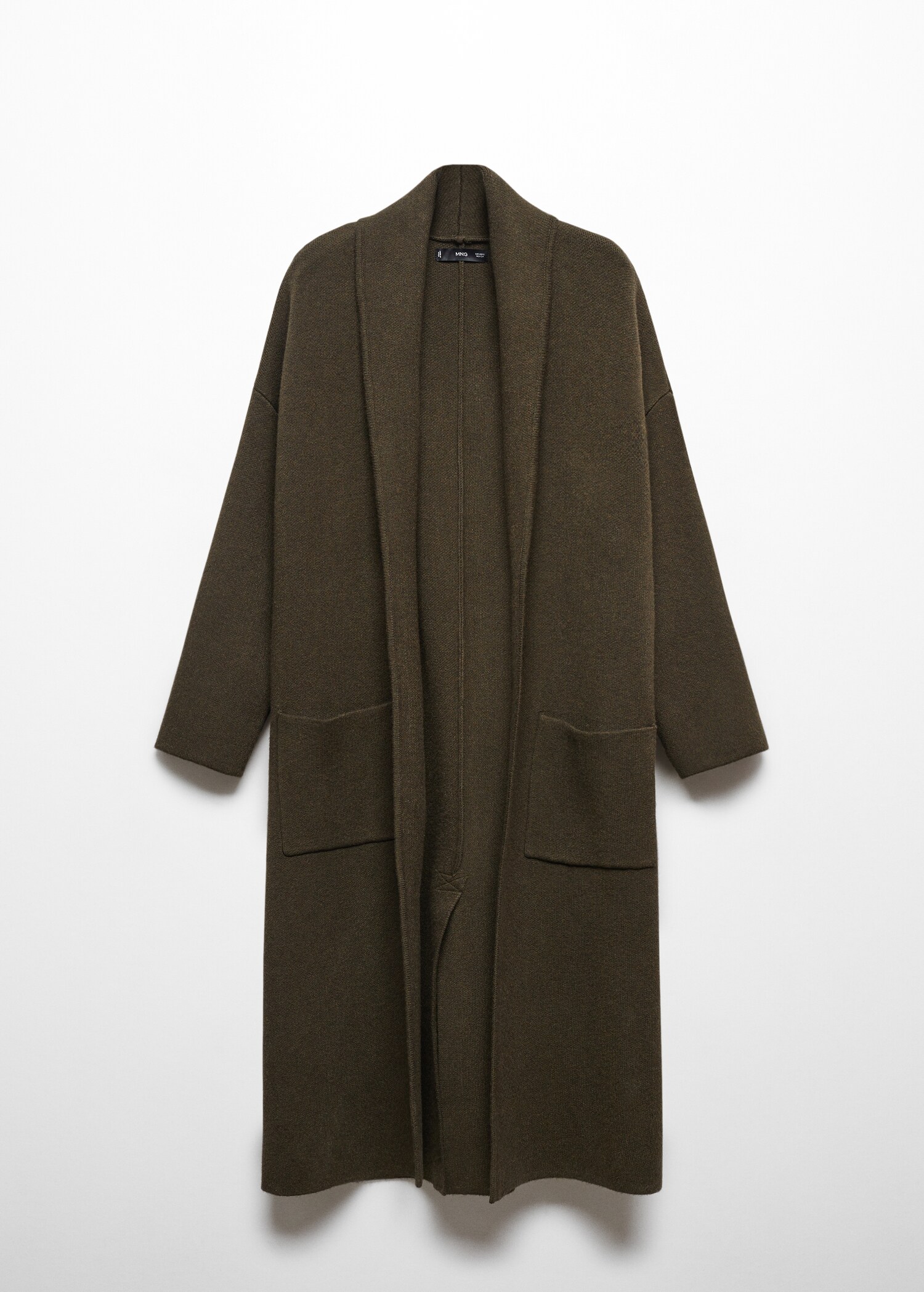 Oversized knitted coat with pockets - Article without model