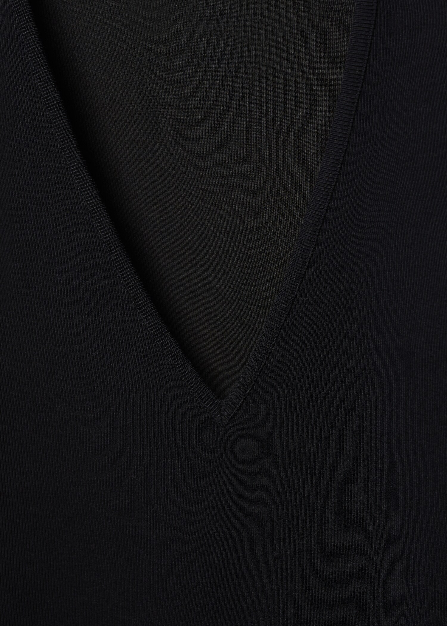 Body col V - Détail de l'article 8