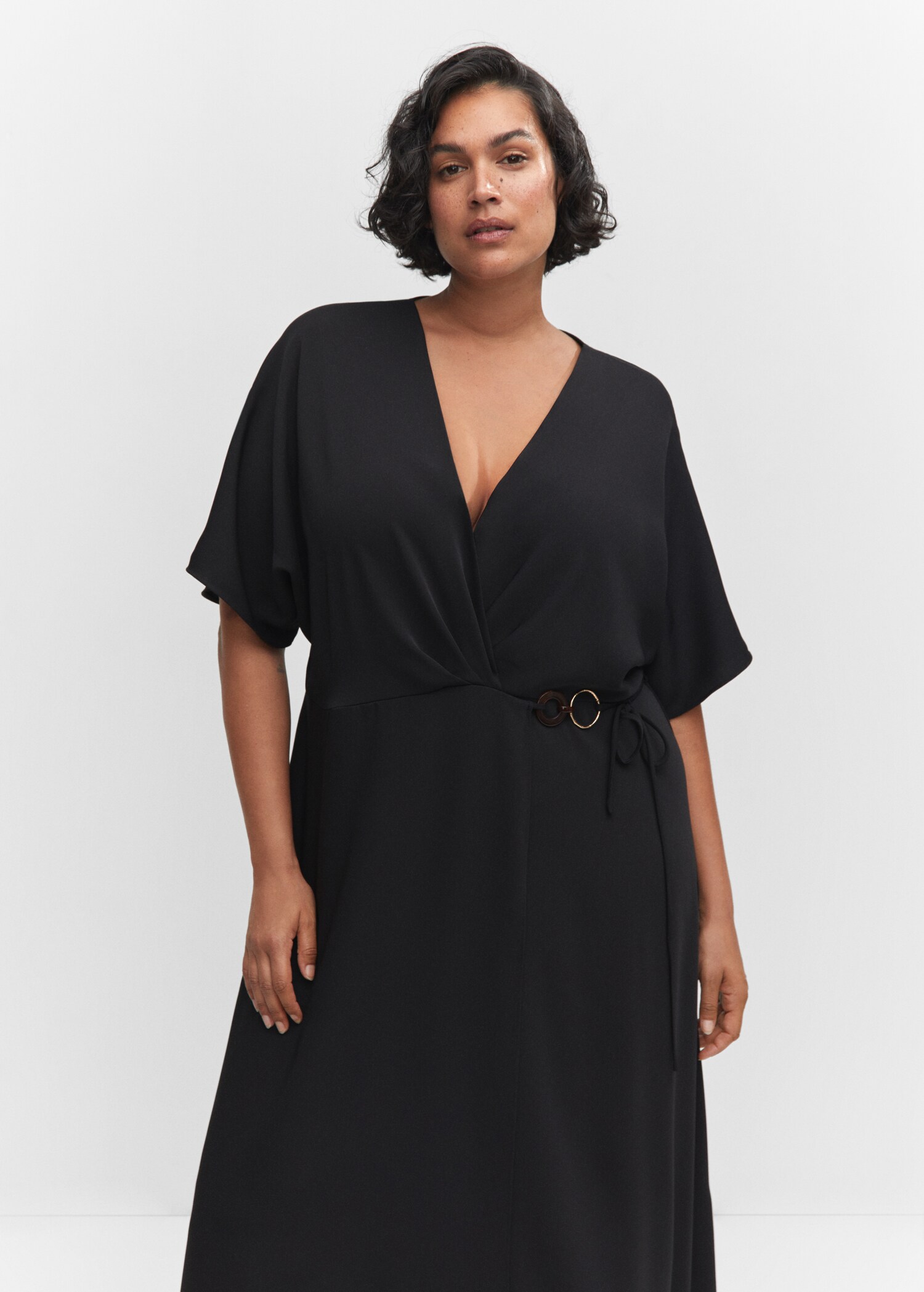 Wrap dress with hoop detail - Details of the article 5