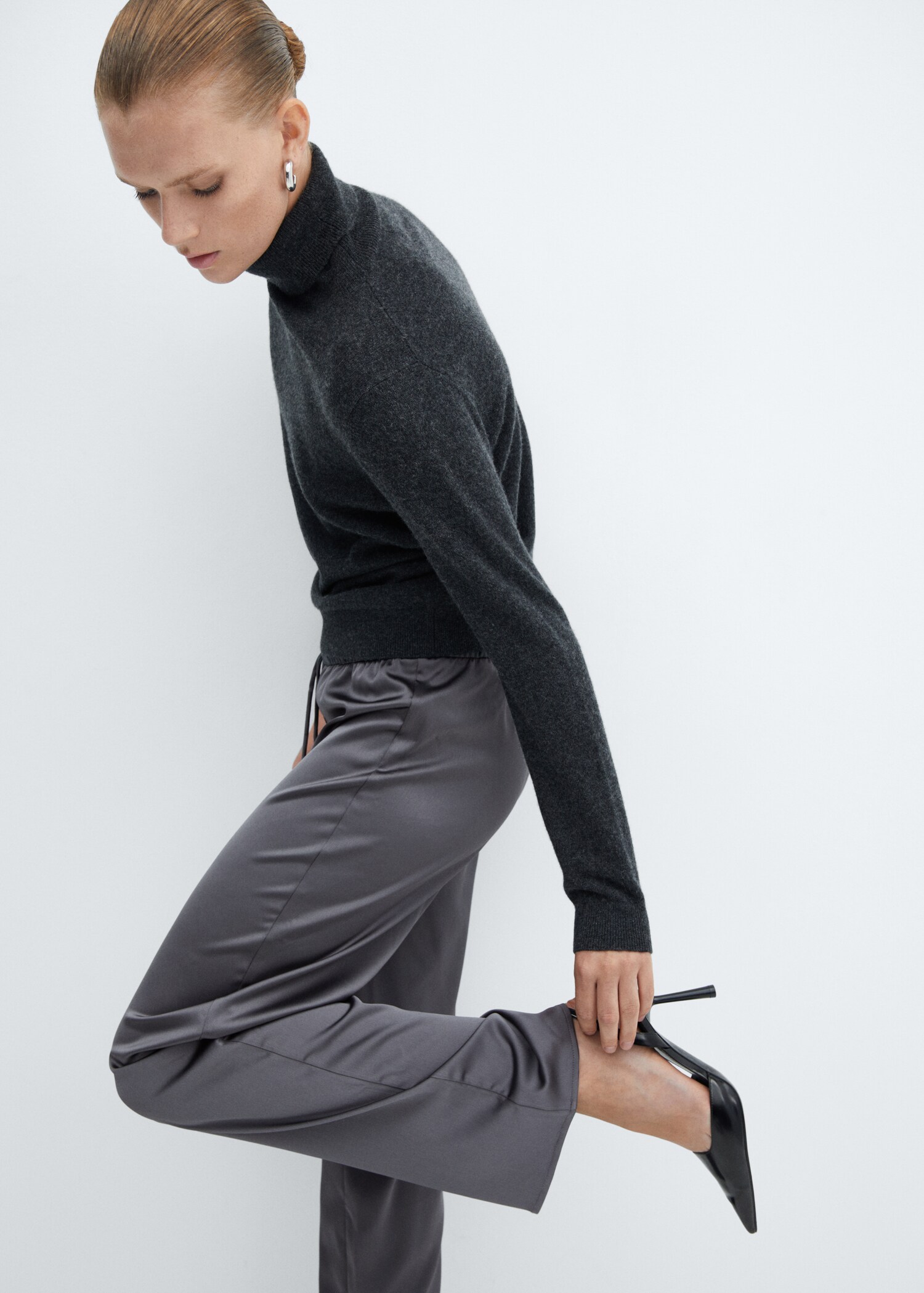 Pantalón cintura elástica satinado - Detalle del artículo 2