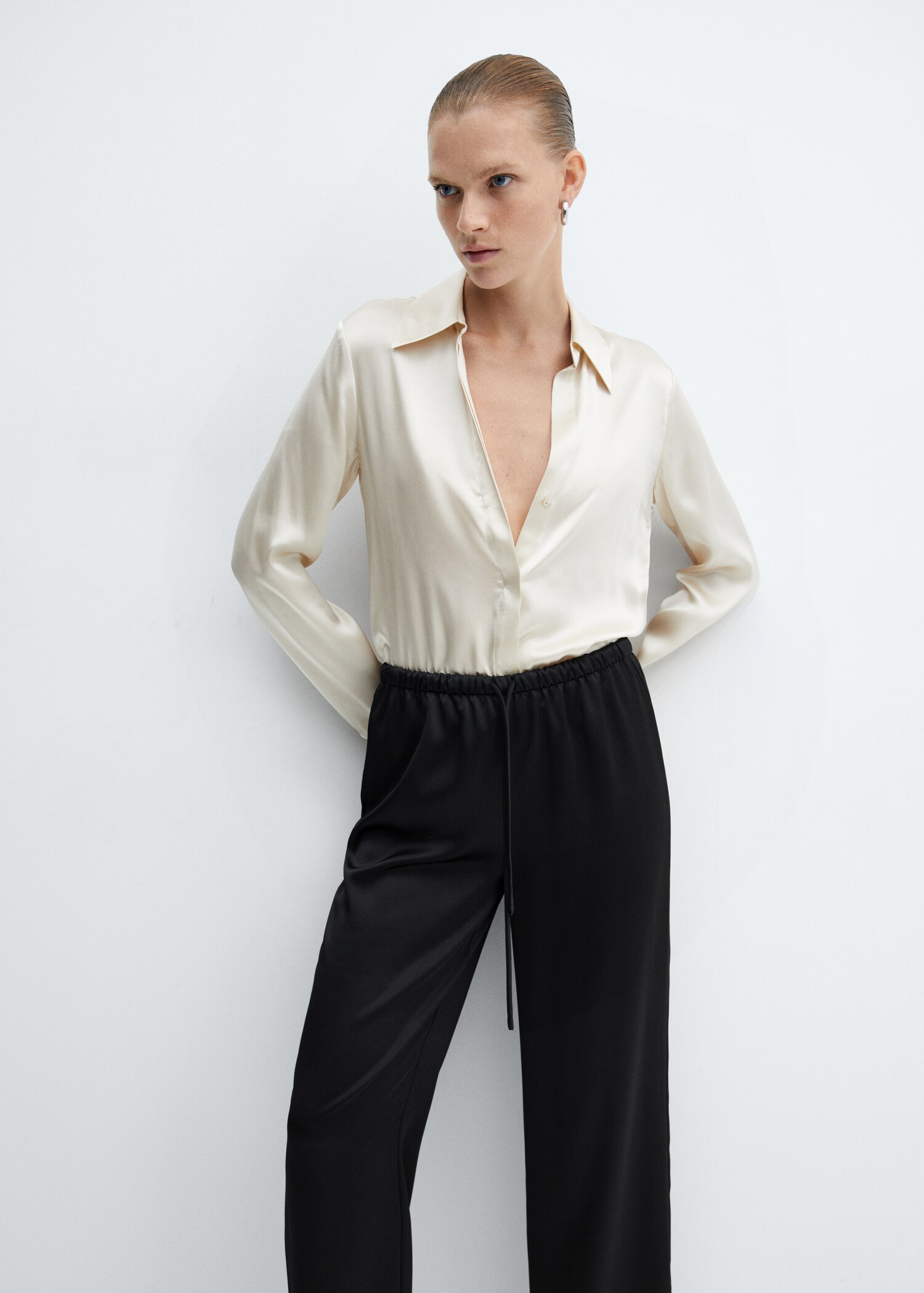 Pantalón cintura elástica satinado - Detalle del artículo 1