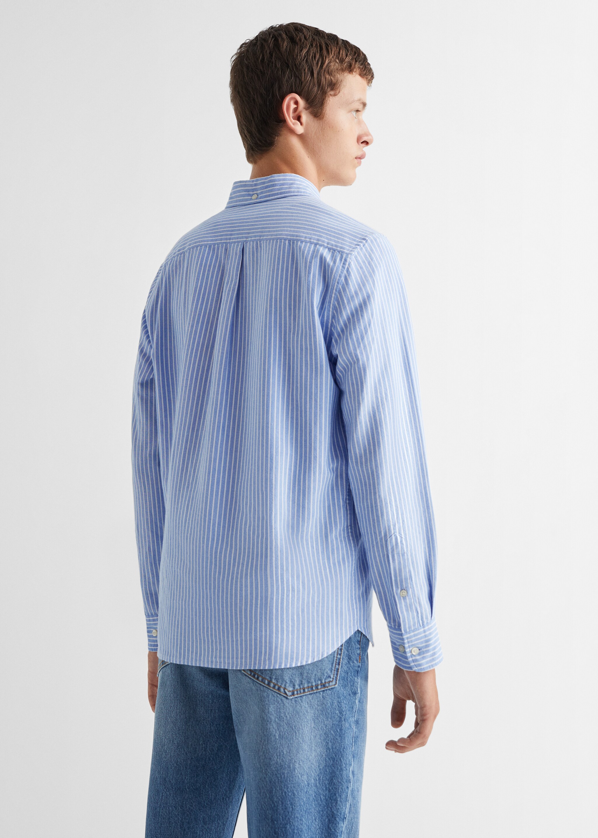 Camisa vestir regular fit rayas - Reverso del artículo