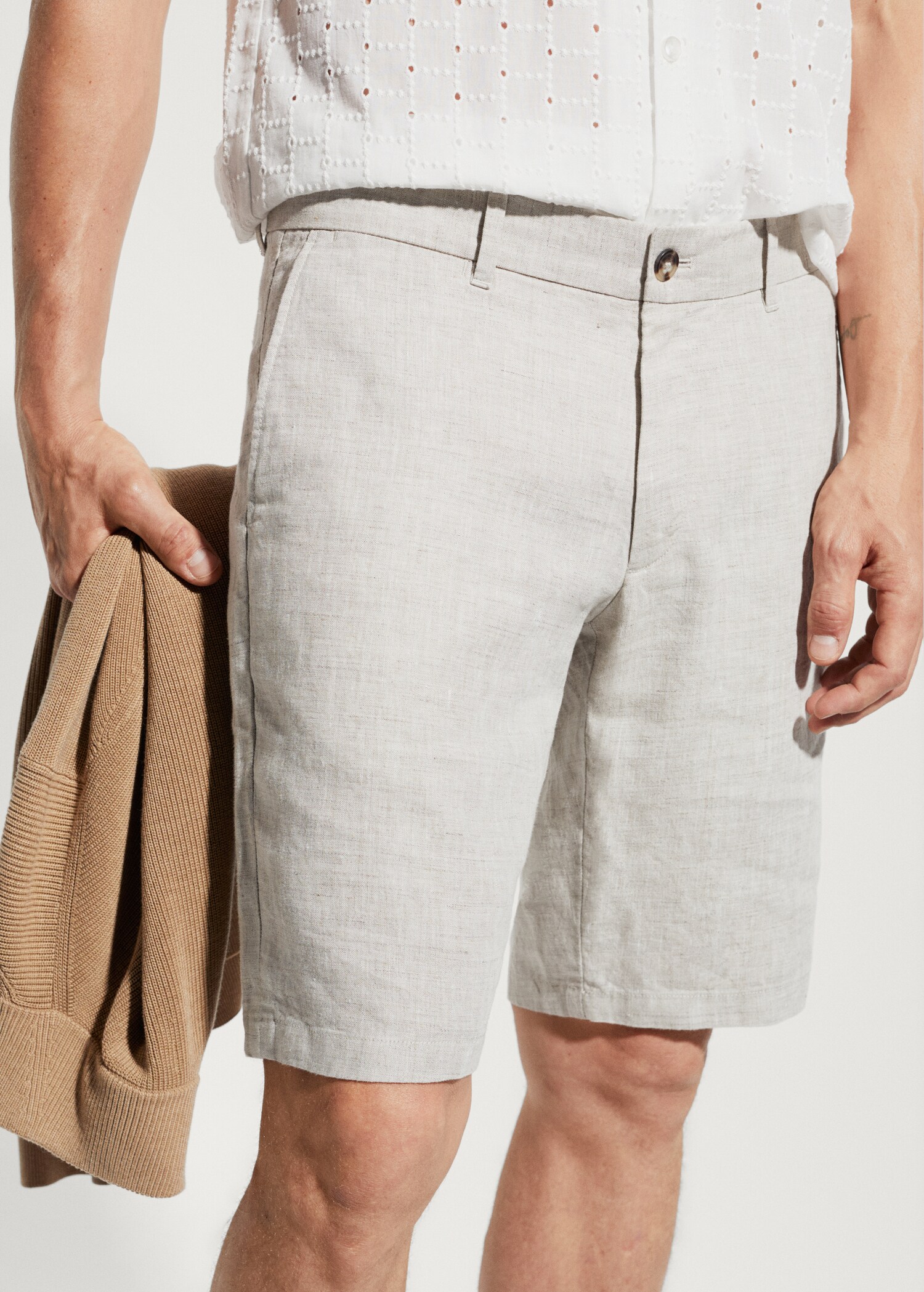 100% linen shorts - Details of the article 1