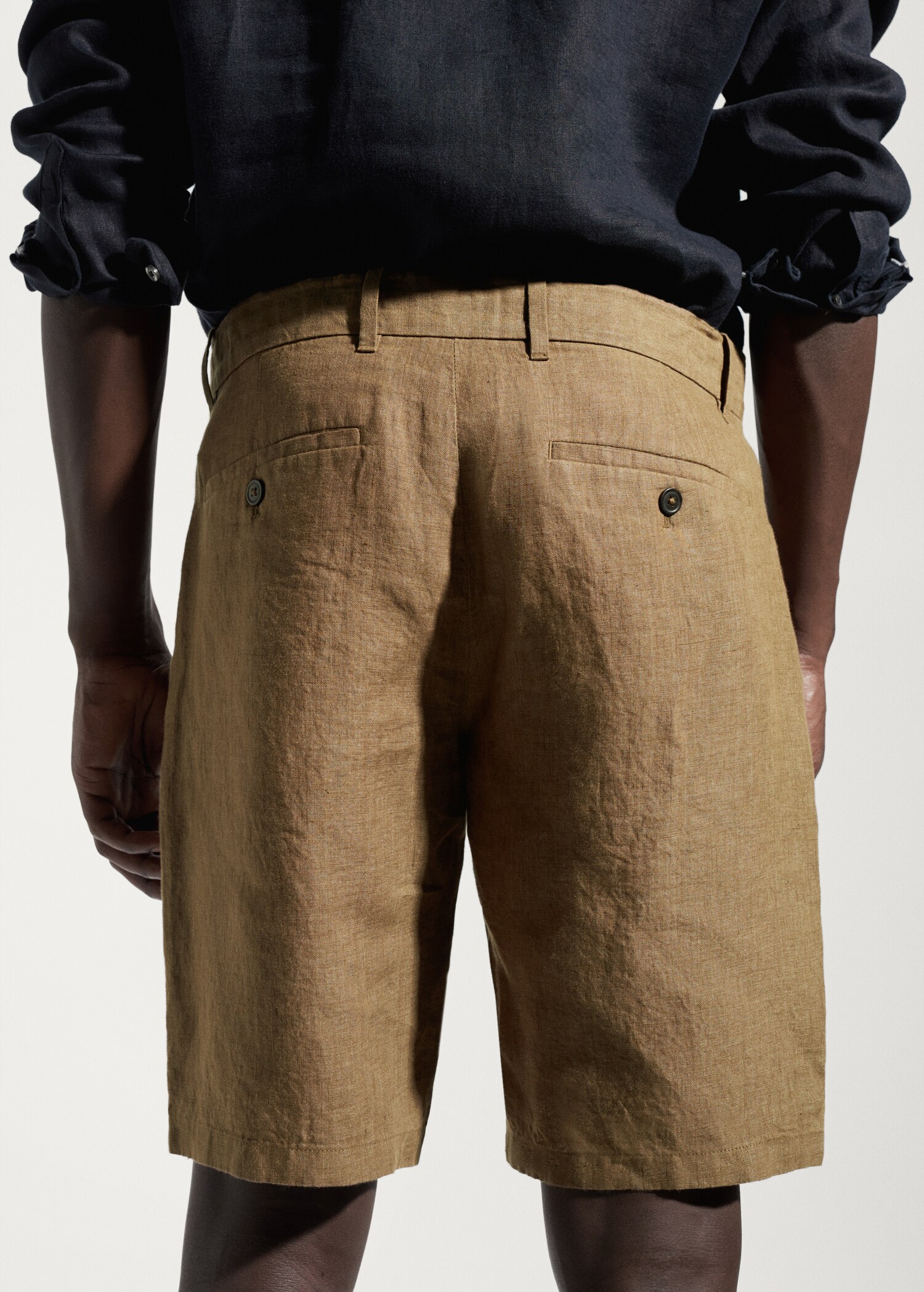 100% linen shorts - Details of the article 4