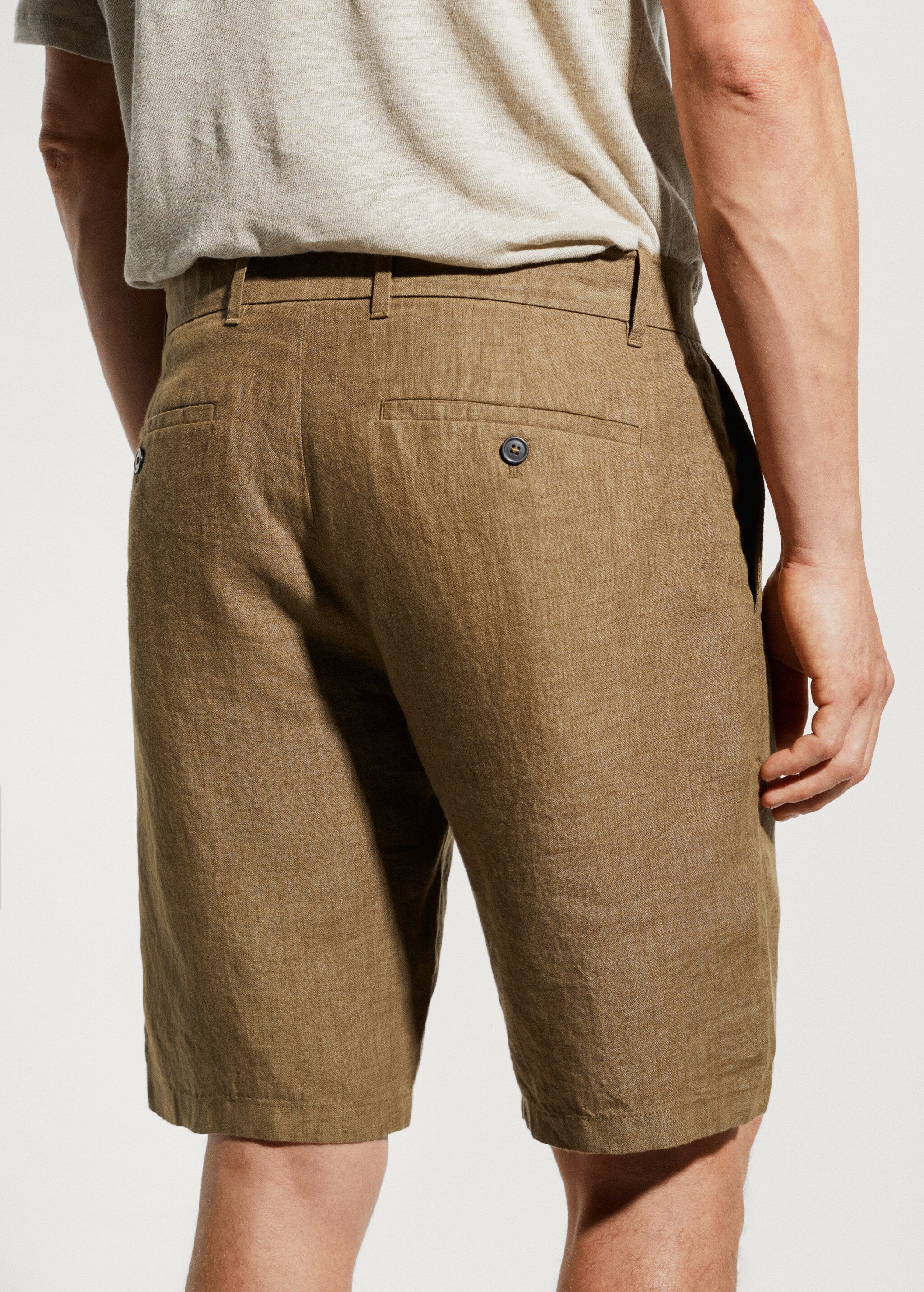 100% linen shorts - Details of the article 6