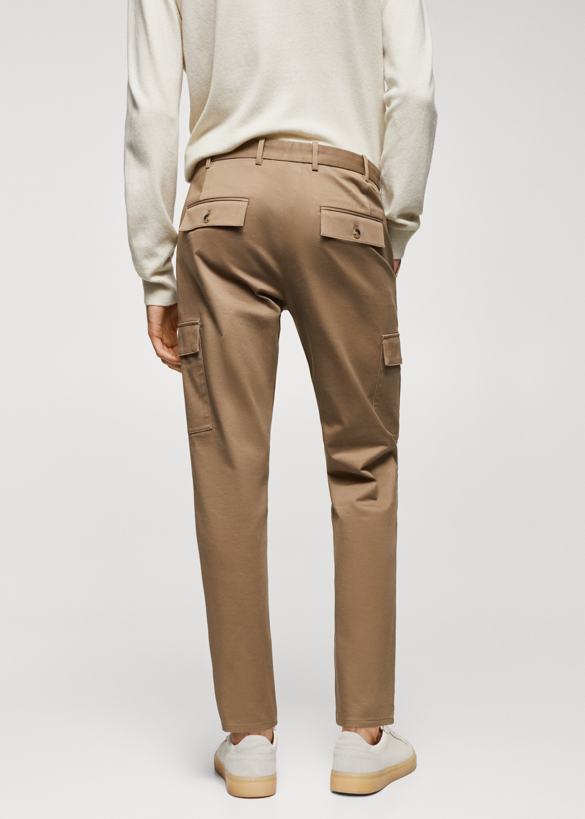 Pantalon cargo slim fit en coton  - Verso de l’article