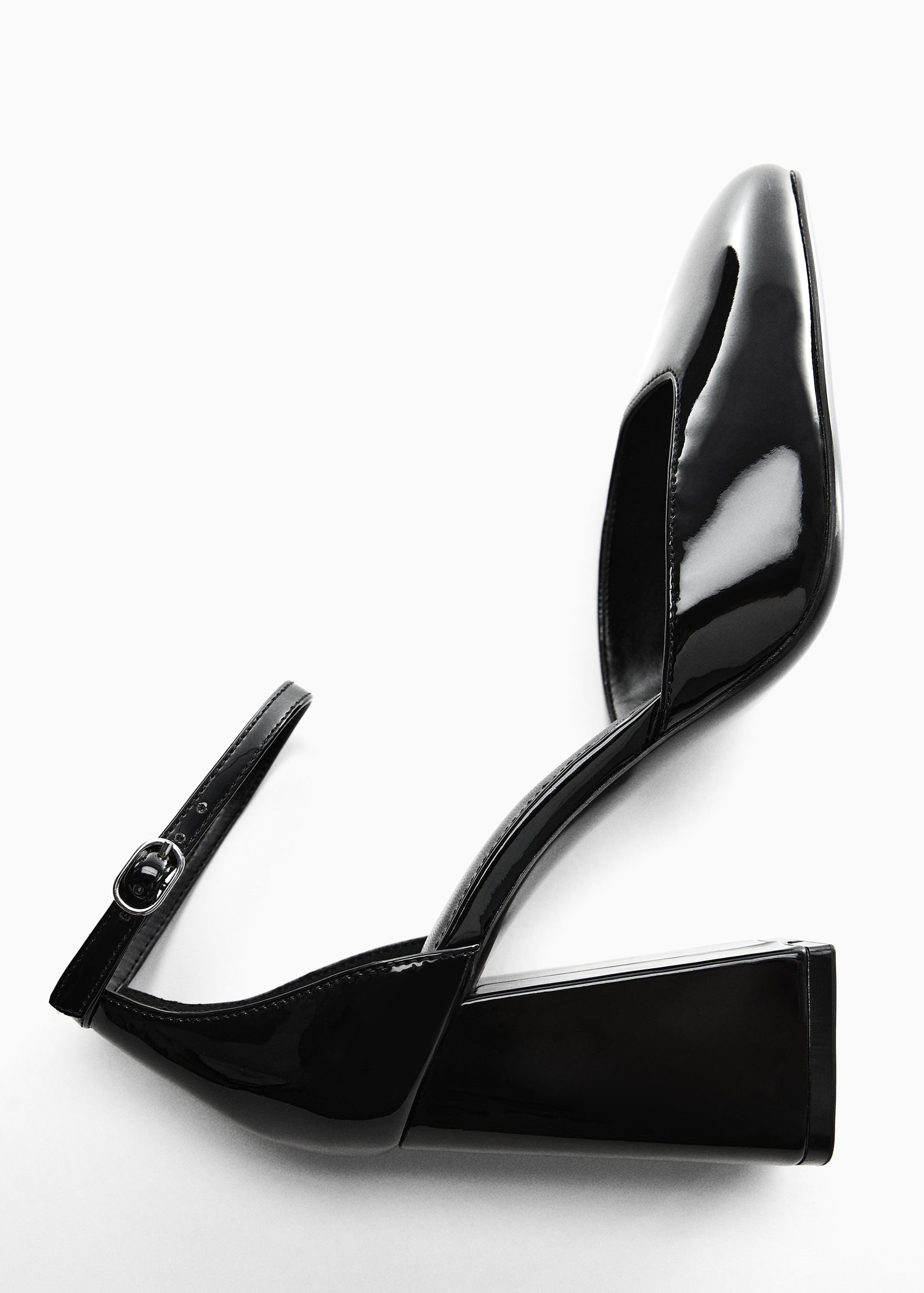 Patent leather-effect heeled shoes - Details of the article 5