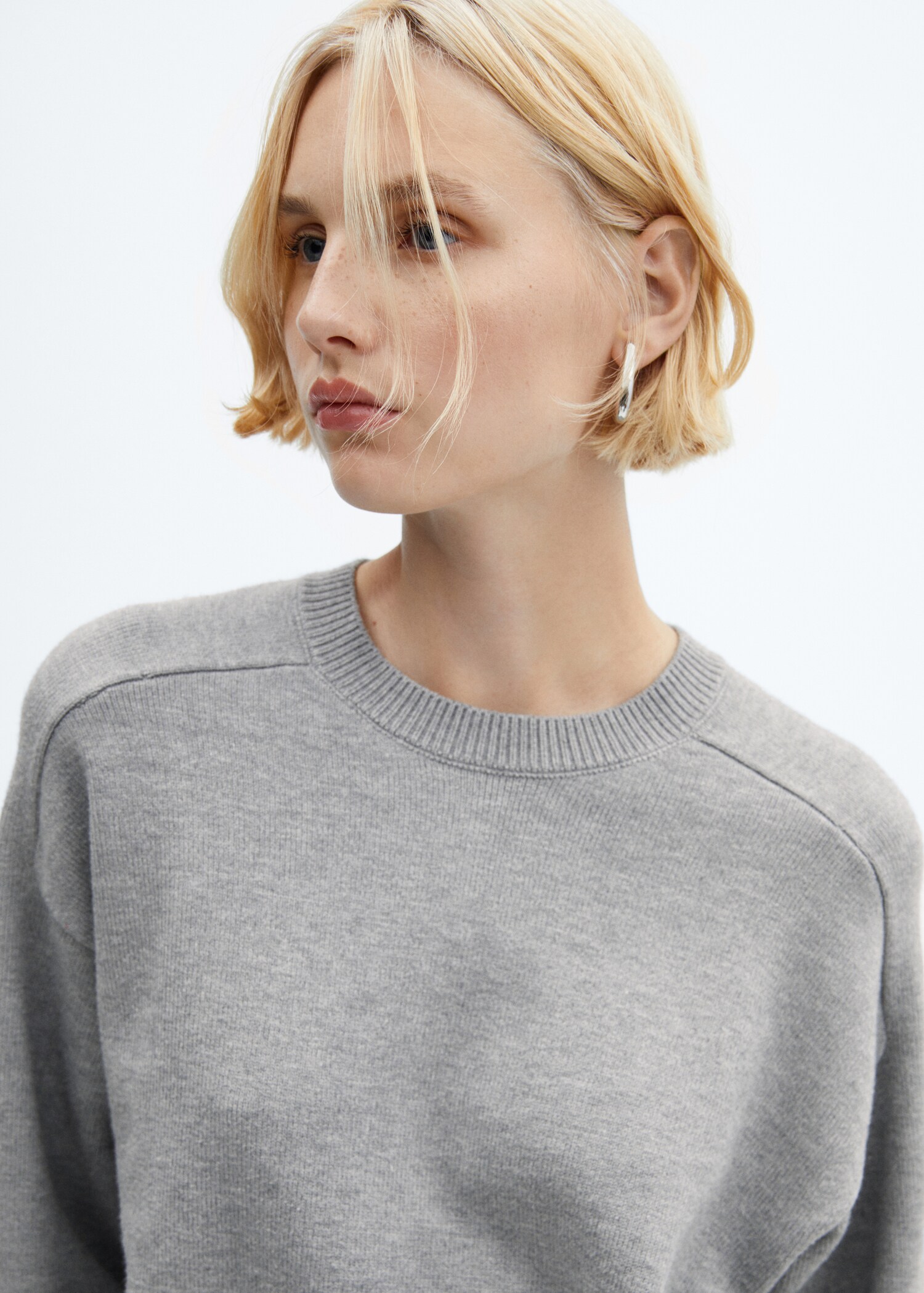 Sweater with decorative seam - A termék adatai 1