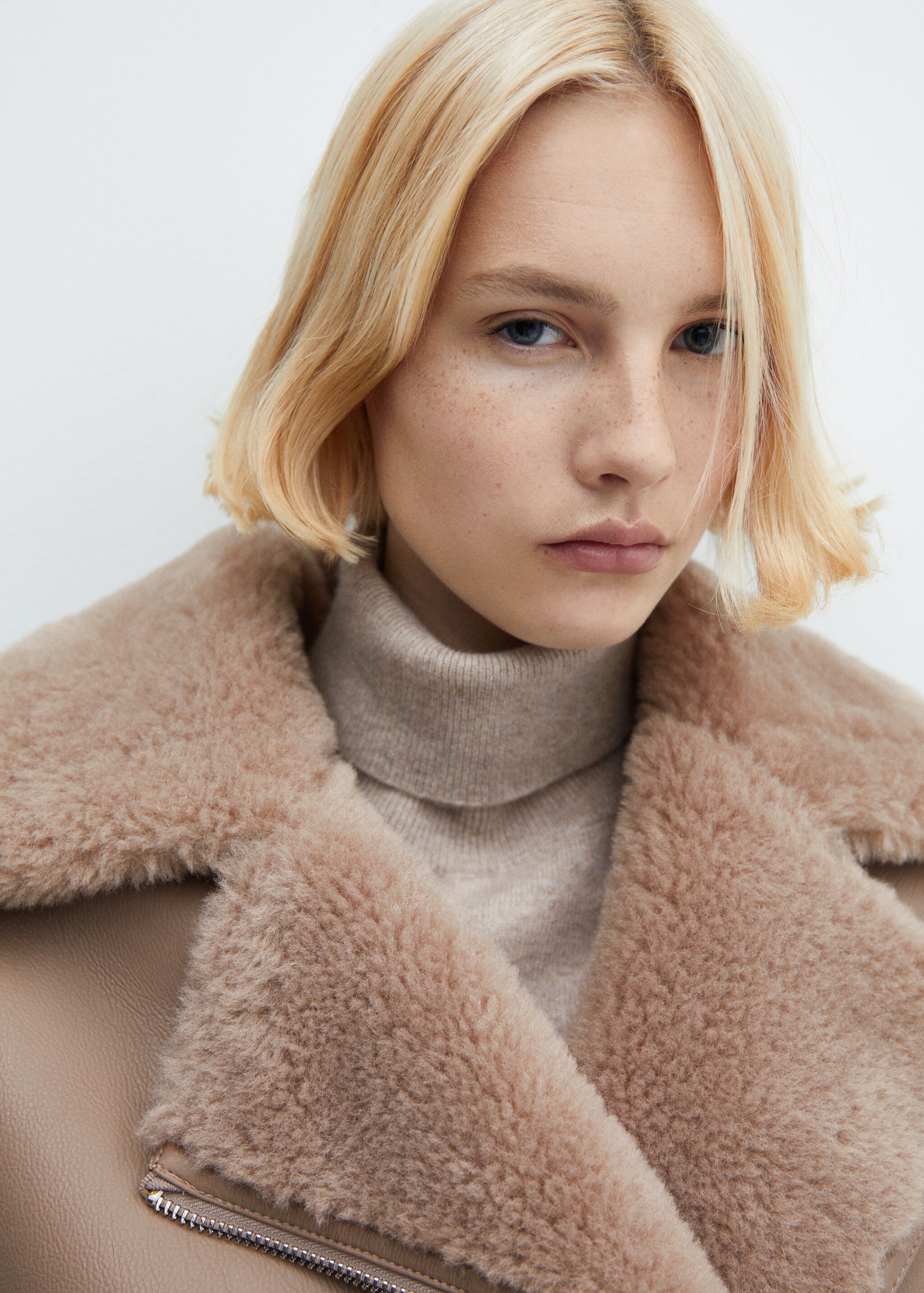 Faux shearling-lined jacket - Details of the article 1