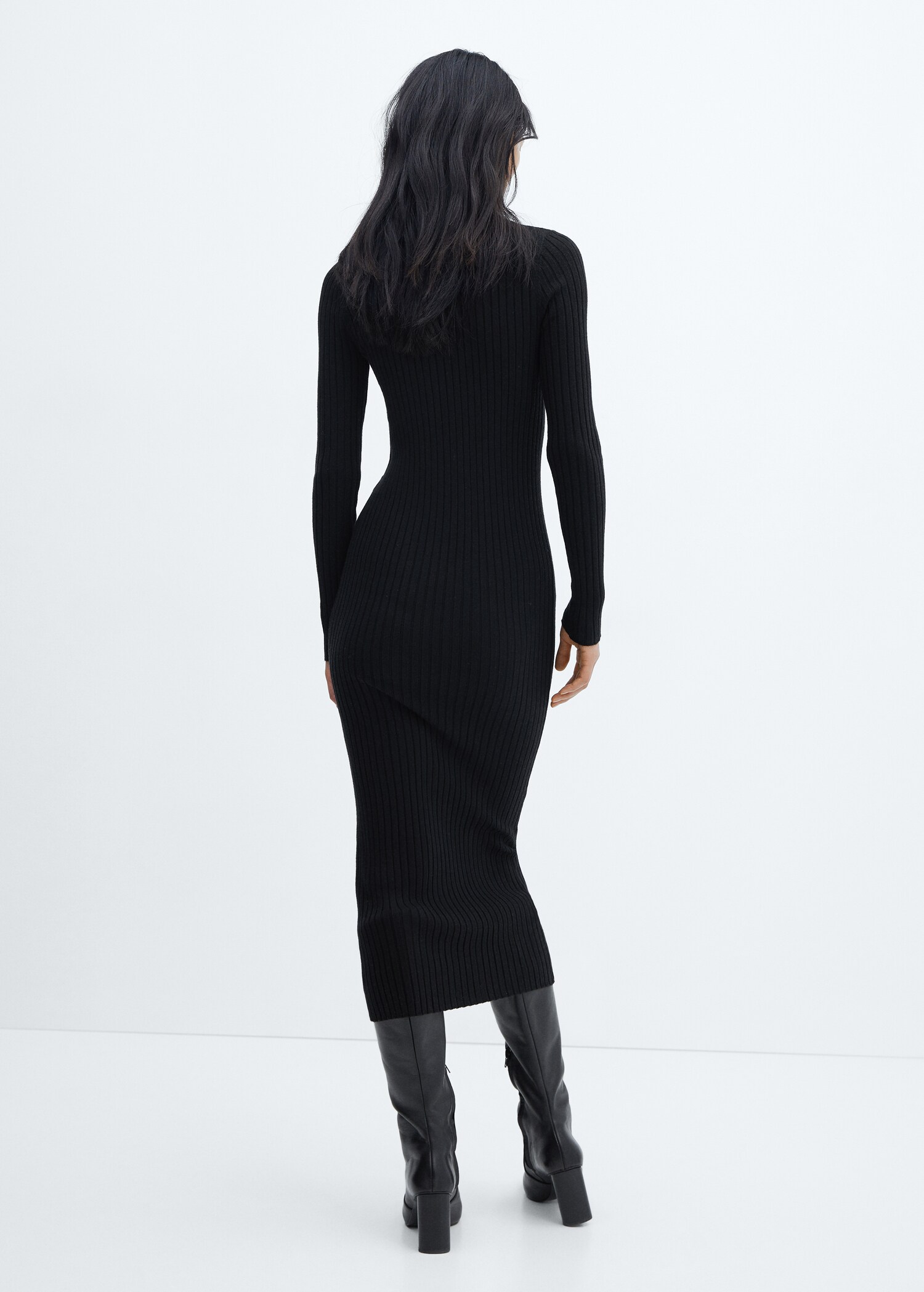 Vestito midi a coste collo alto - Retro dell'articolo