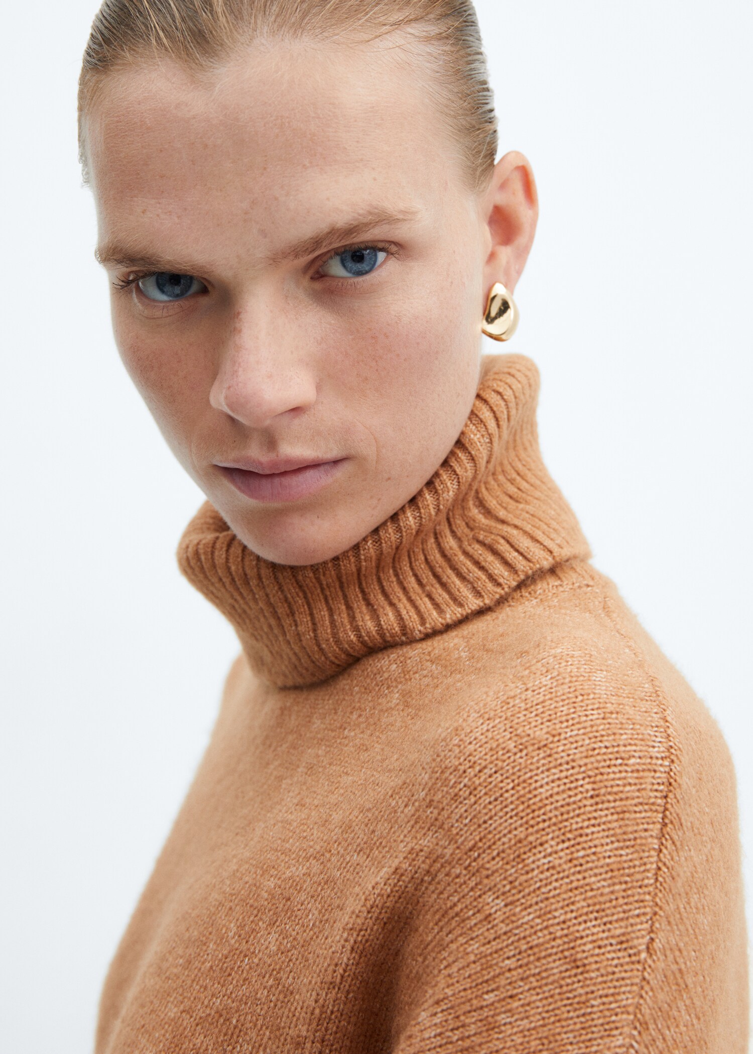 Robe maille col roulé - Détail de l'article 1