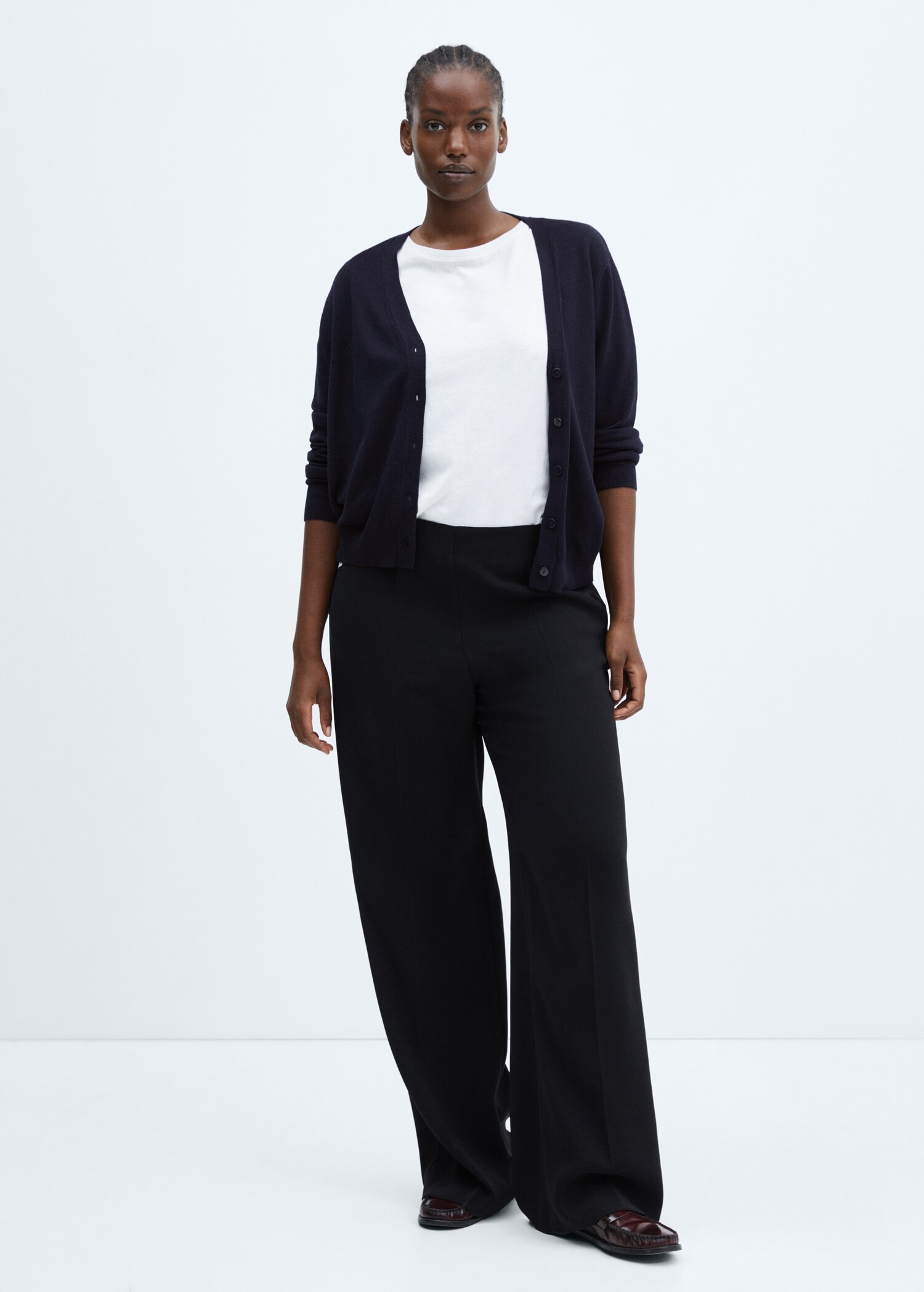 V-neck knit cardigan - Details of the article 3