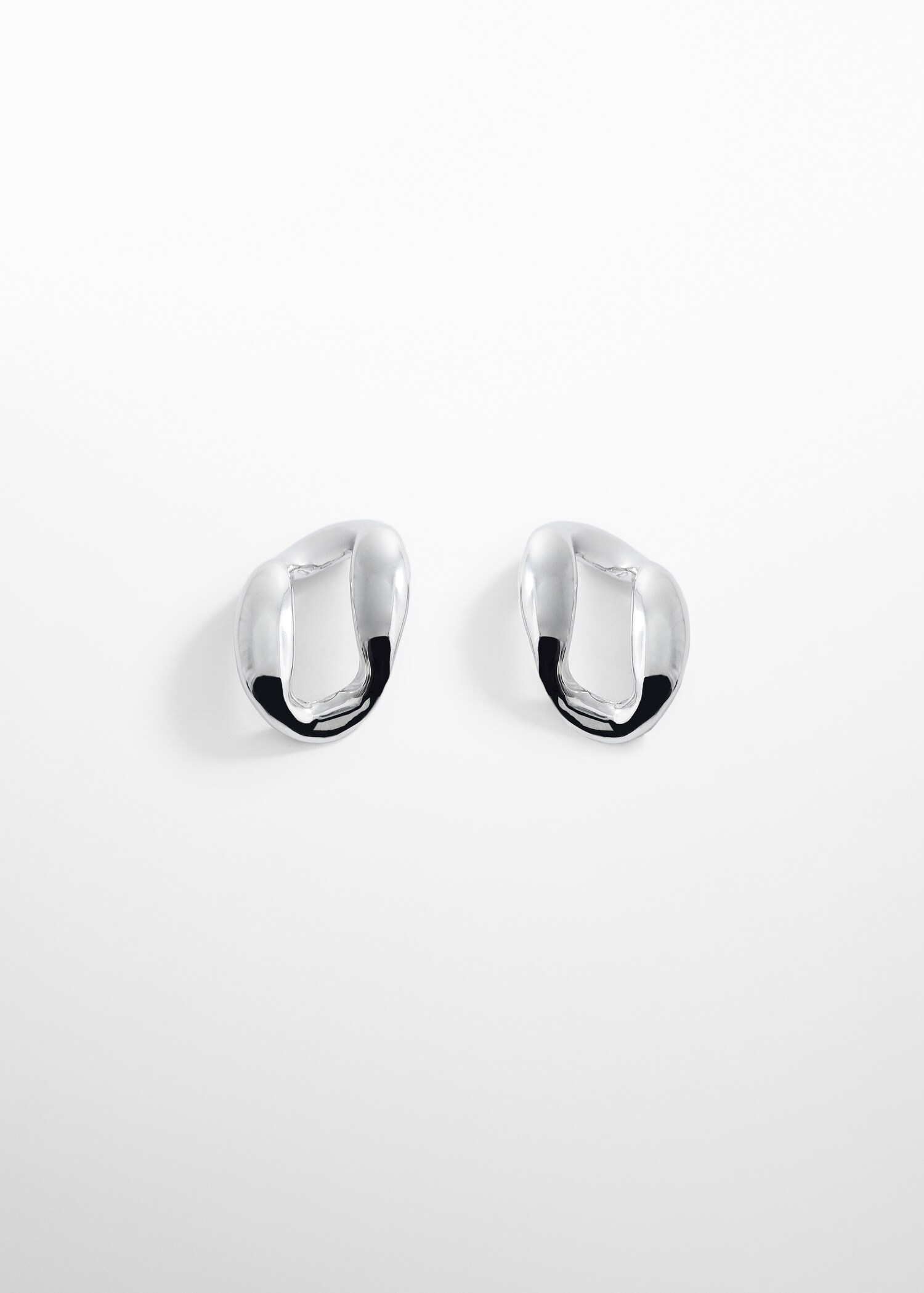Twisted hoop earrings - Article without model