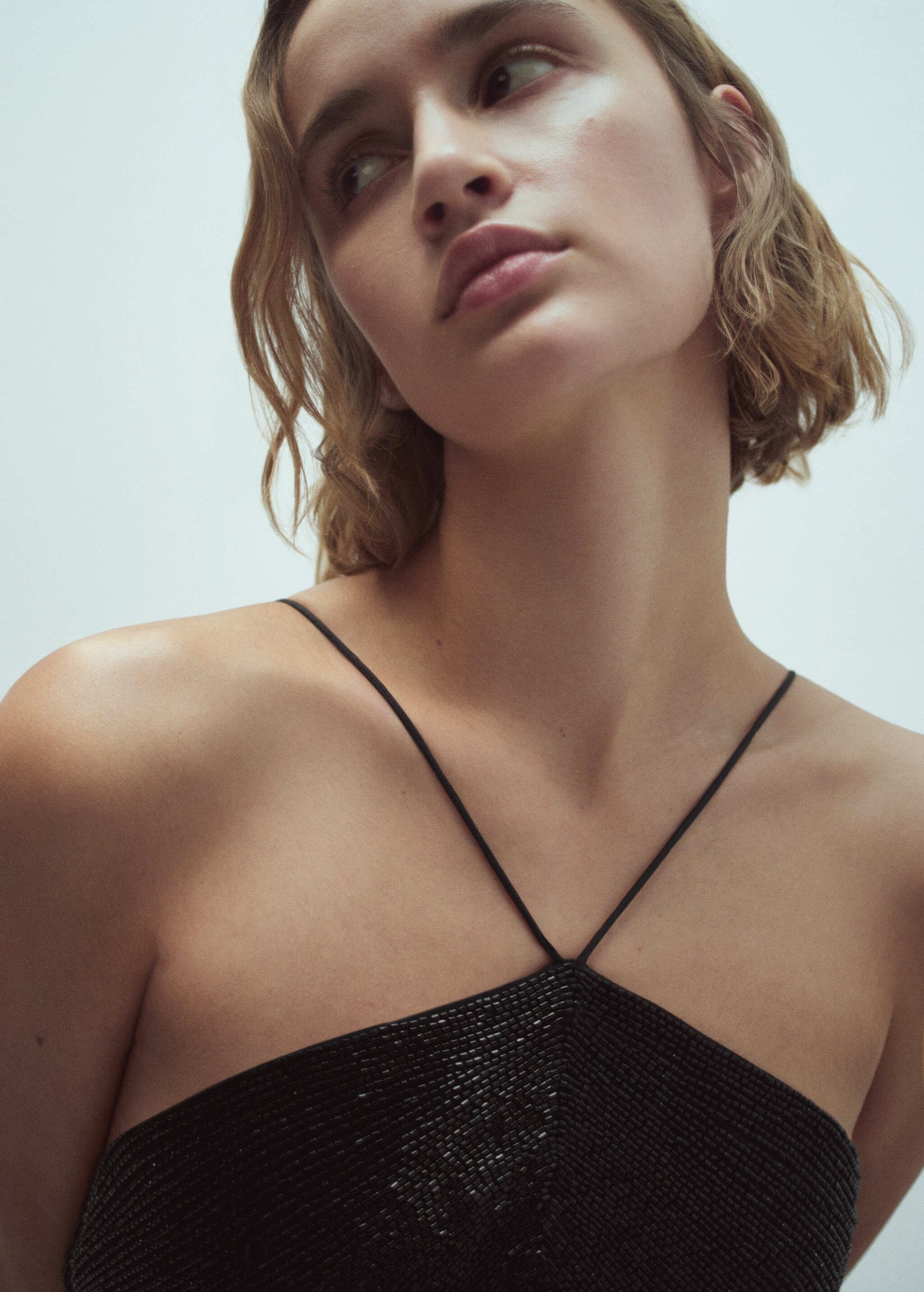 Sequined halter neck dress - Details of the article 1