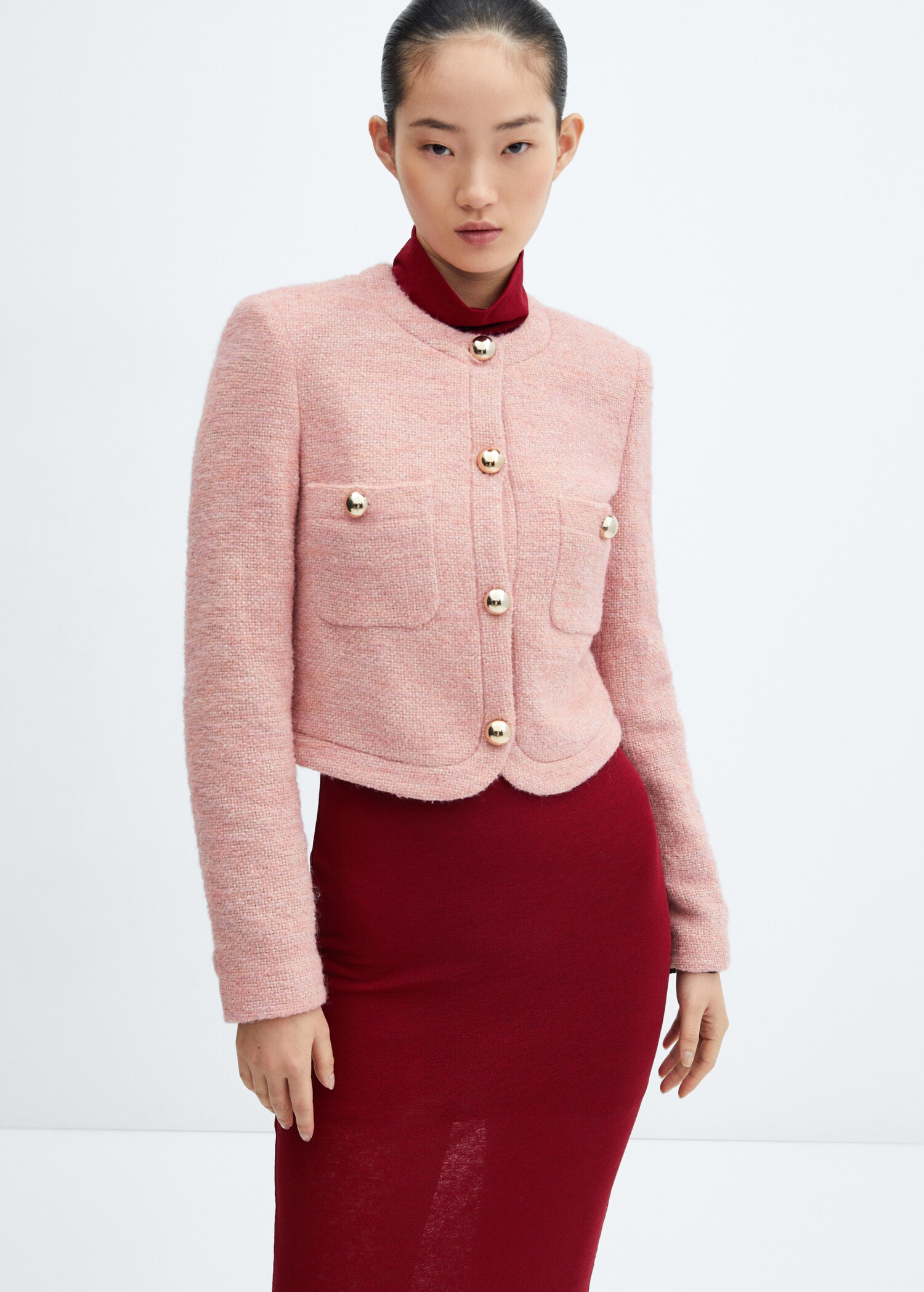 Knitted buttoned jacket - Plan mediu