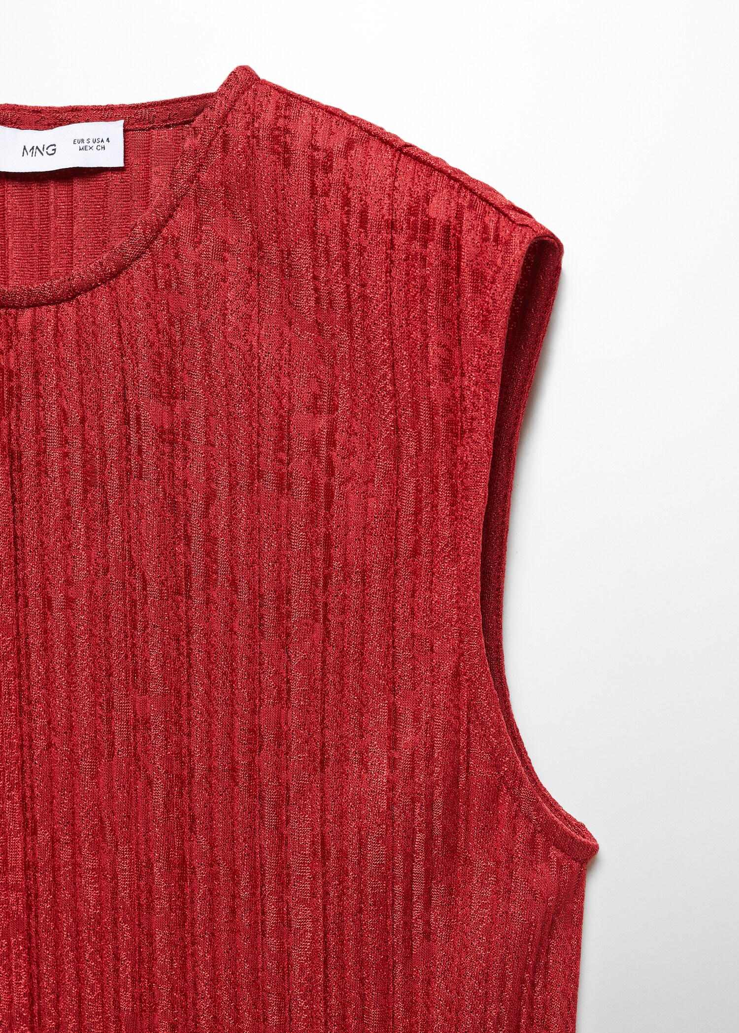 Sleeveless pleated top - Details of the article 8