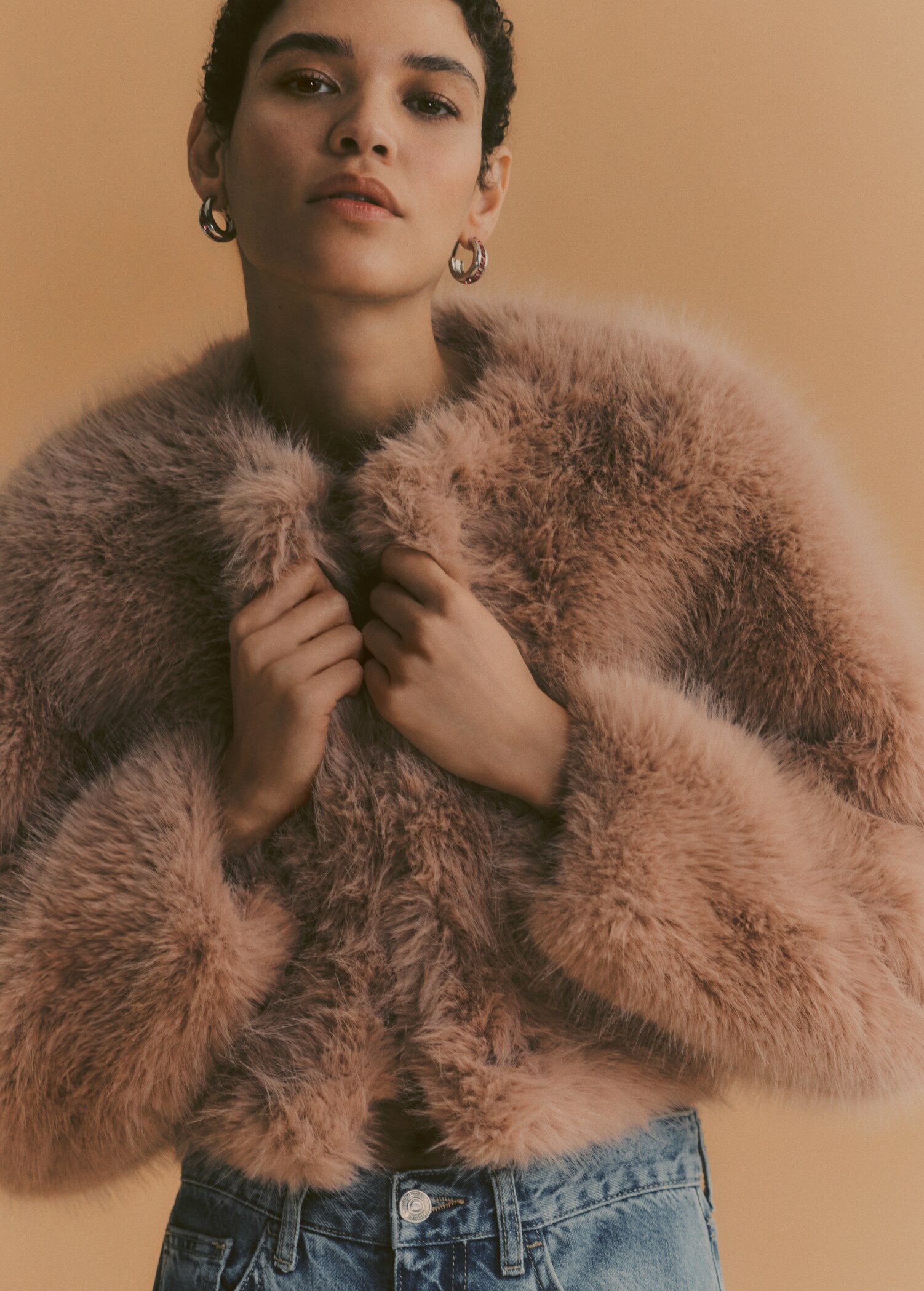 Fur effect jacket - Details of the article 7