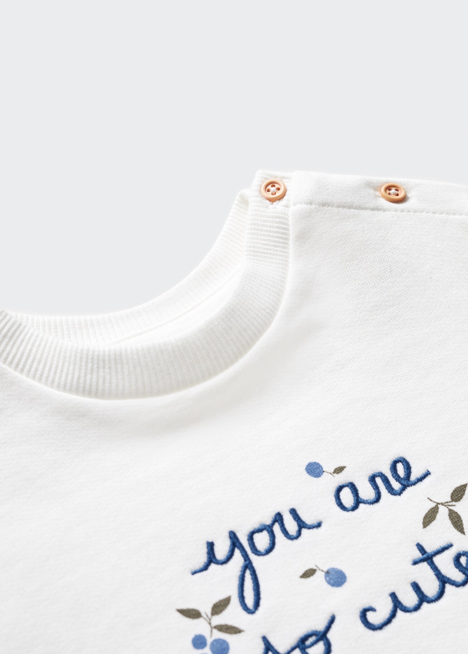 Embroidered message sweatshirt - Details of the article 0