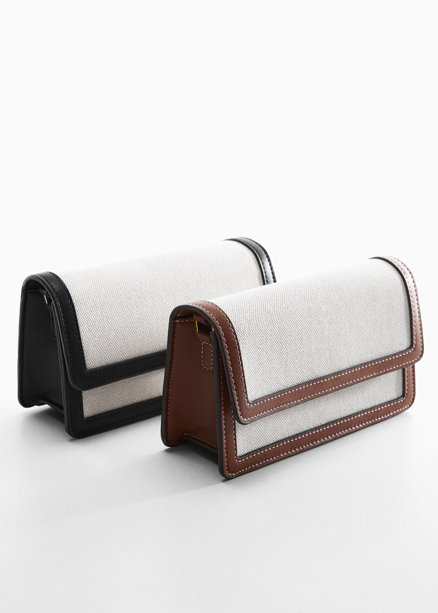 Textured bag with flap - Details of the article 5