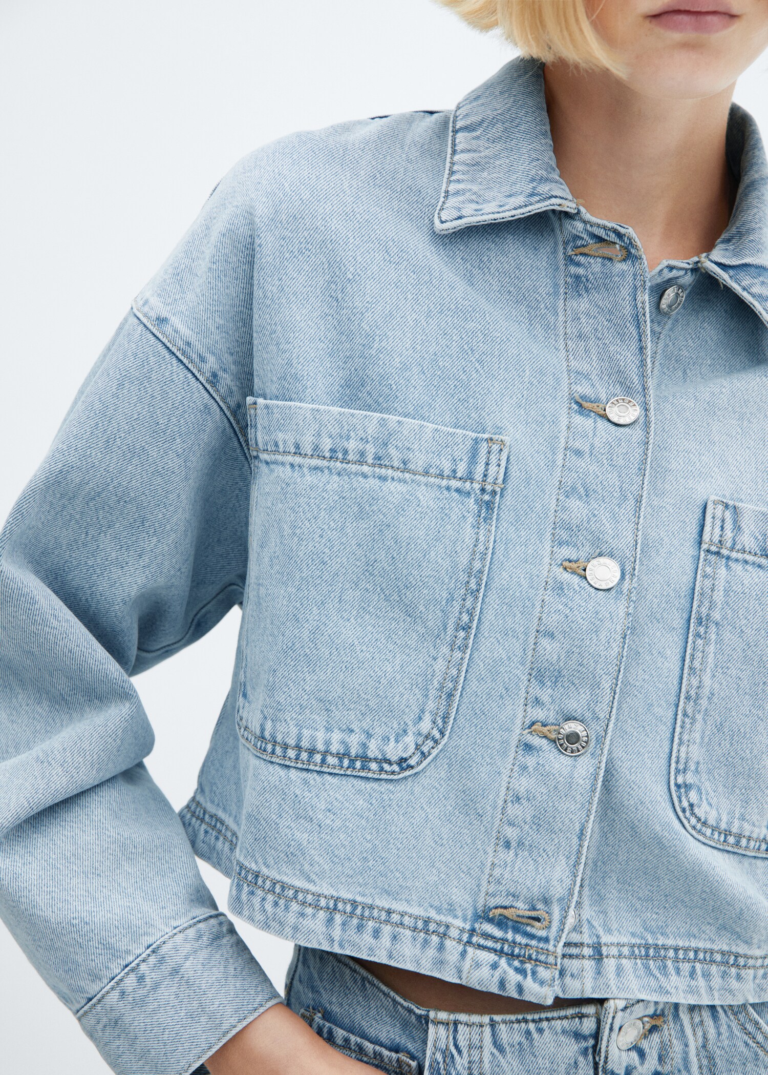 Pocket denim overshirt - Details of the article 6