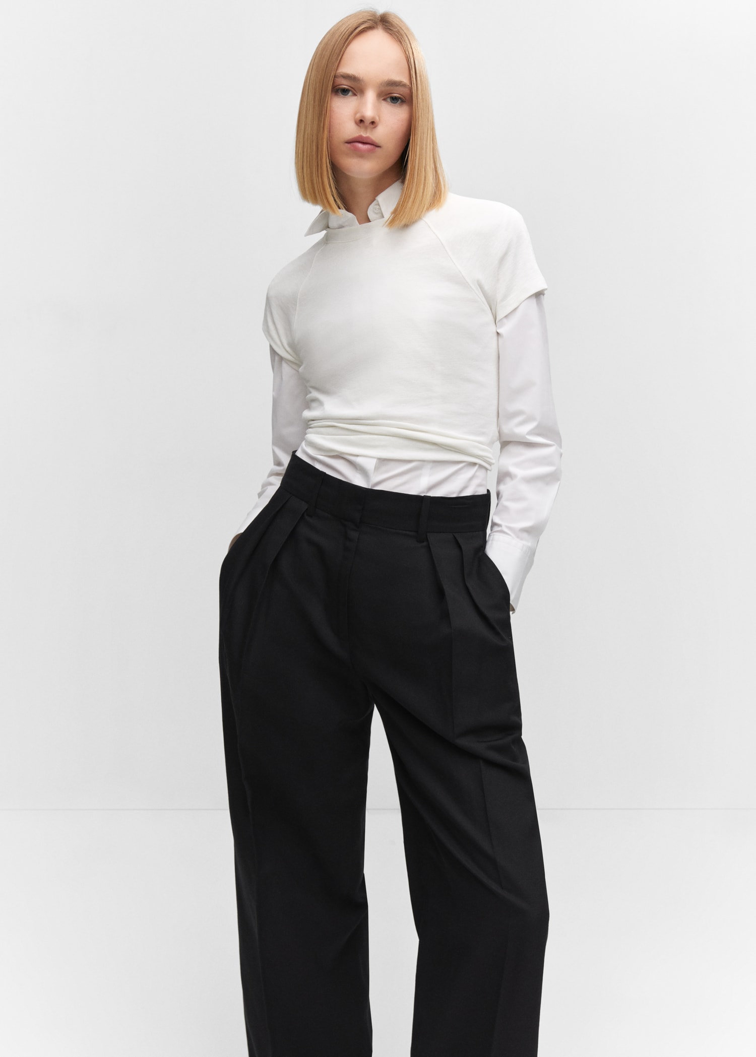 Wideleg pleated trousers - Details of the article 1