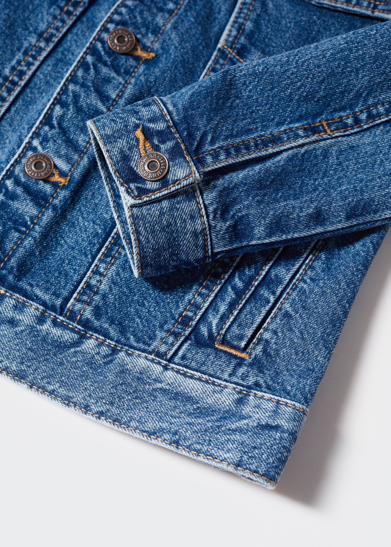 Pocketed denim jacket - Details of the article 8