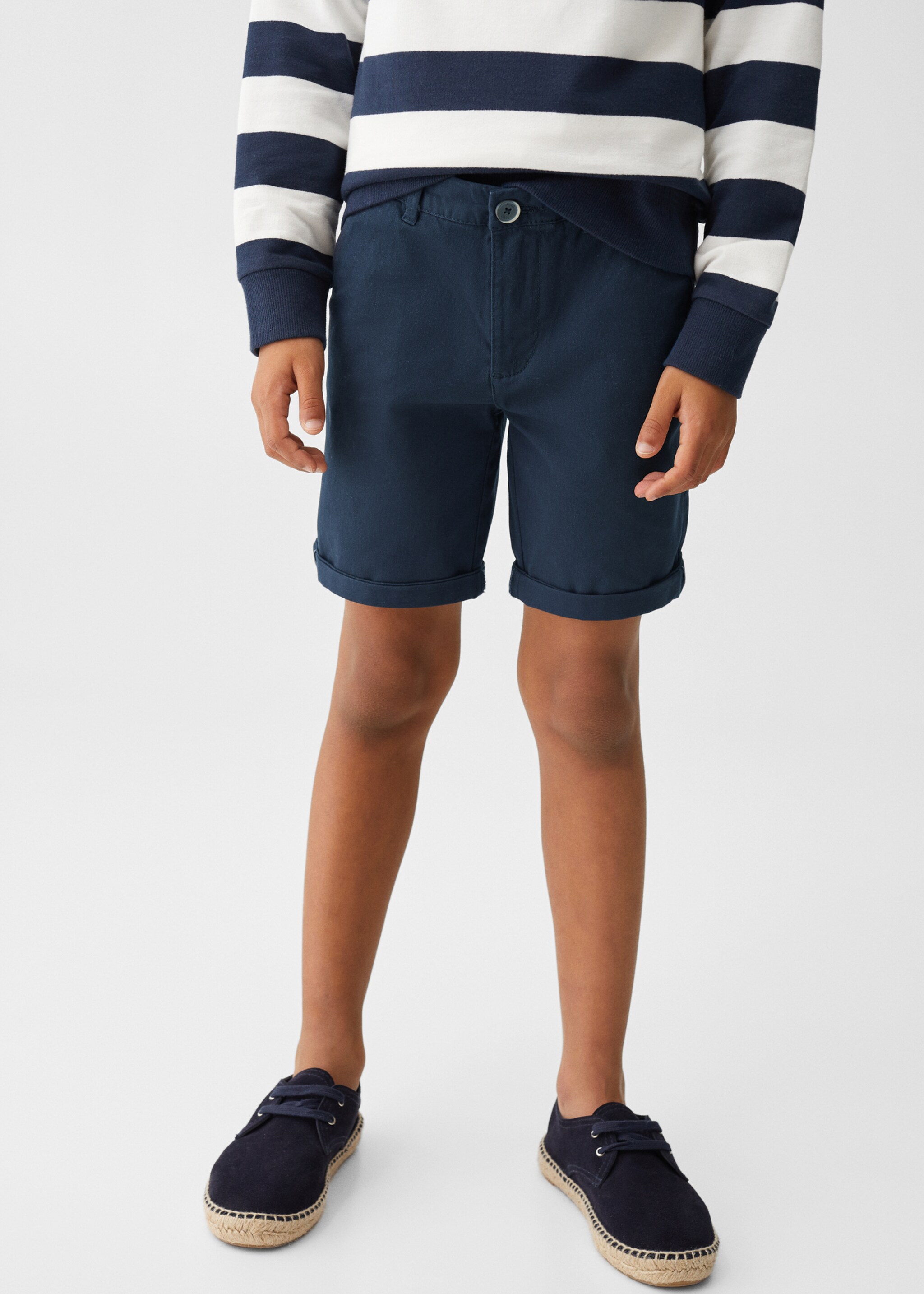 Cotton Bermuda shorts - Details of the article 6, Navy. Ref: 57093267-00.