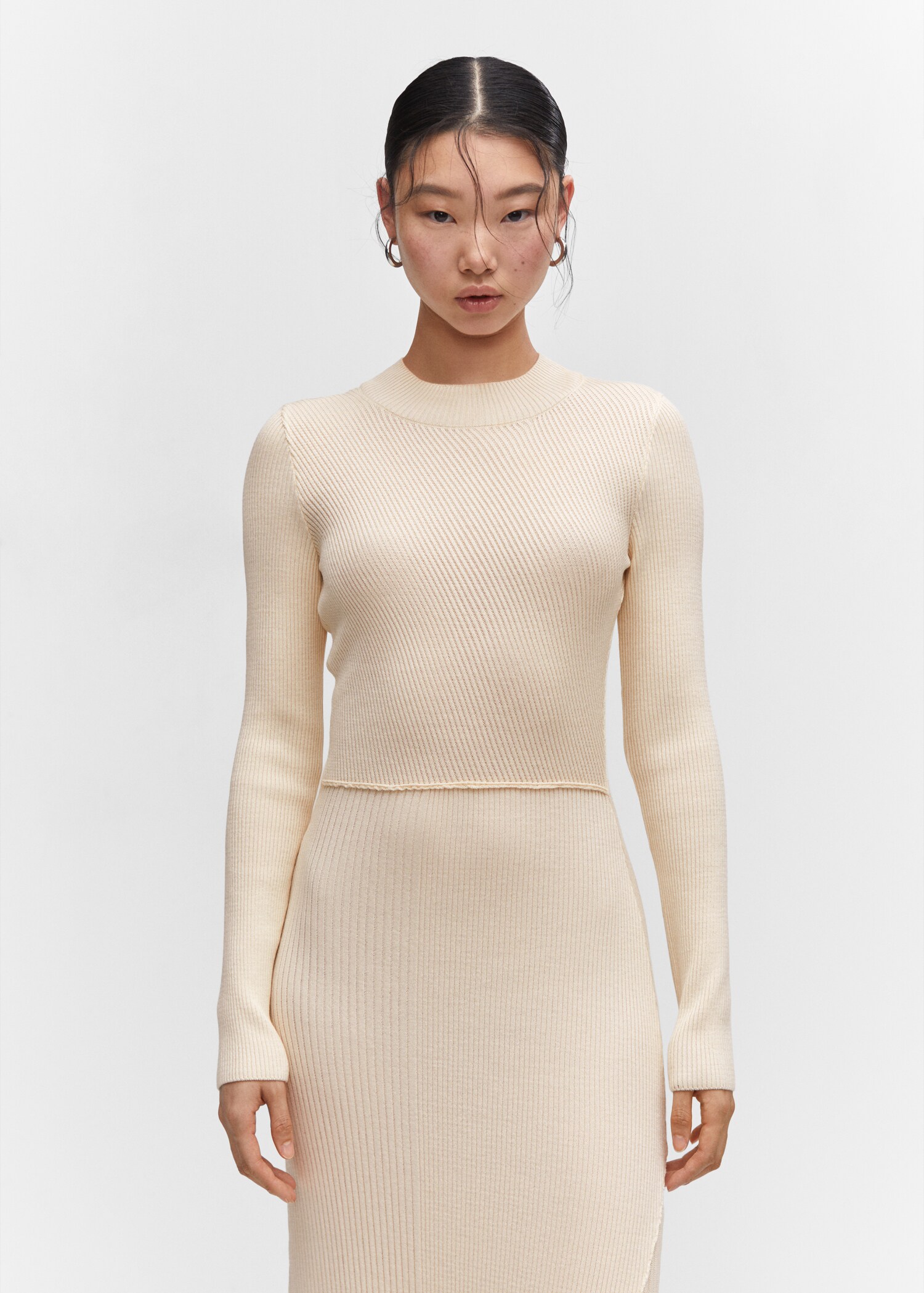 Knitted dress with stitching detail - Medium plane