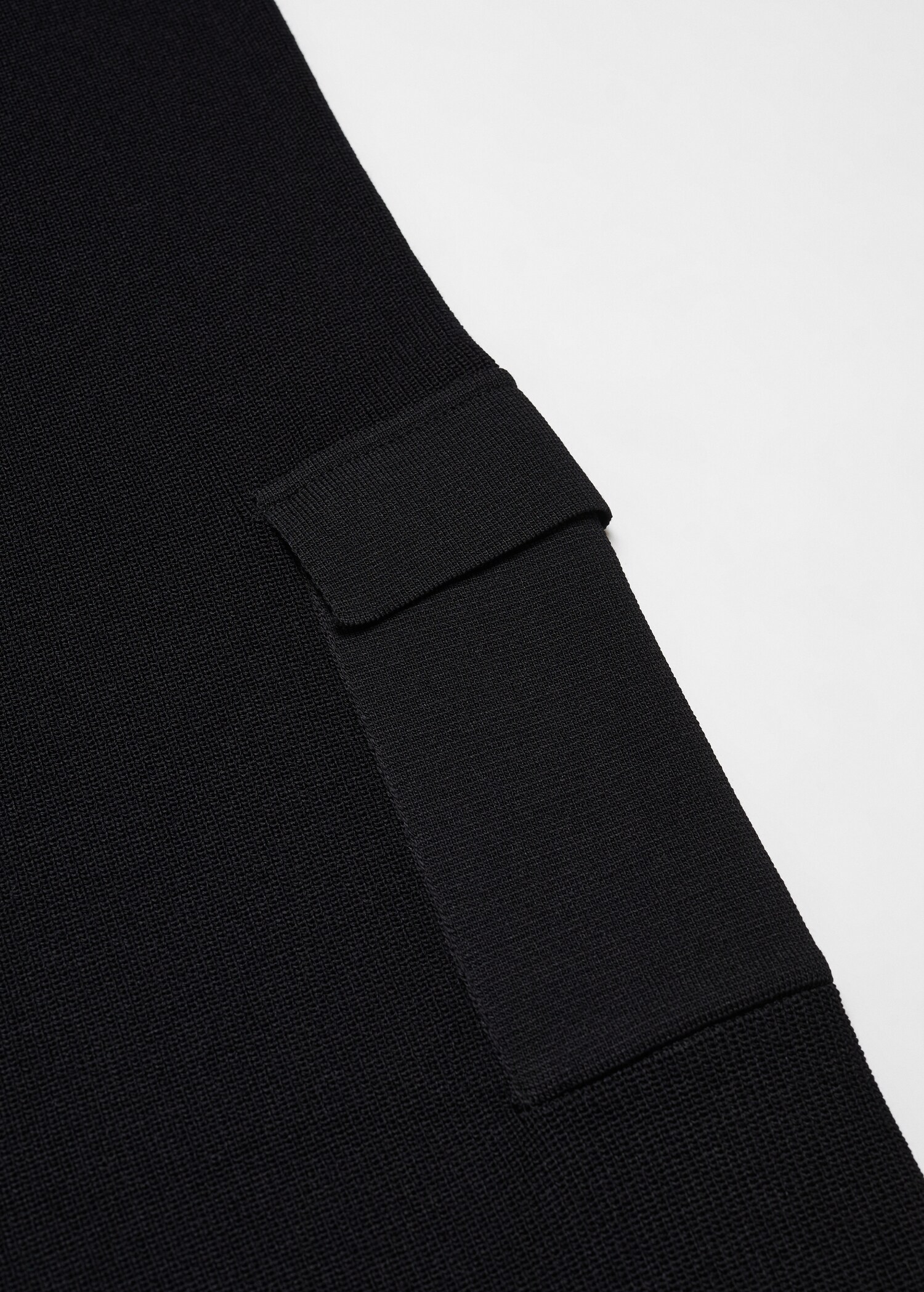 Pantalón punto bolsillos cargo - Detalle del artículo 8