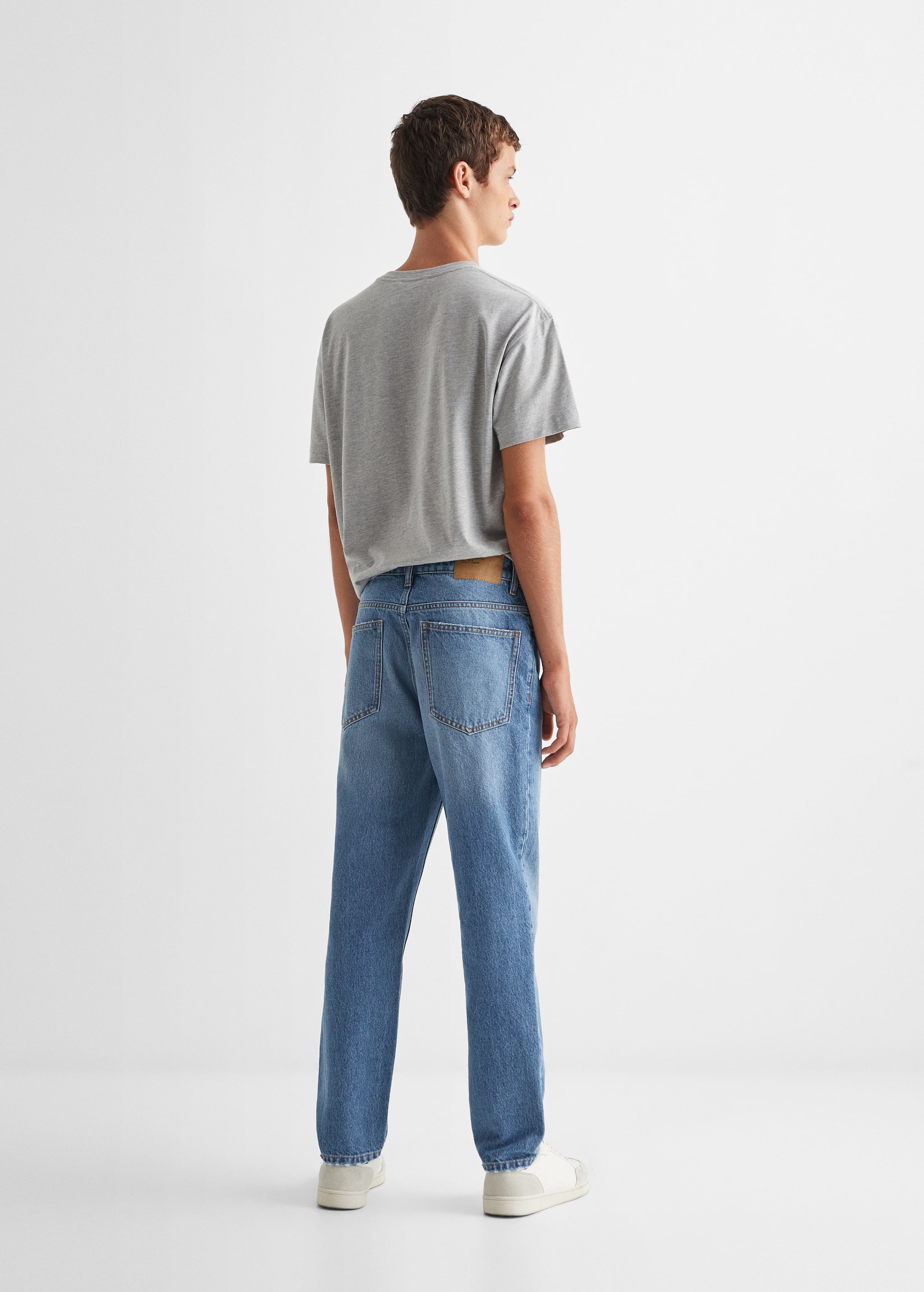 Regular-fit jeans - Reverse of the article