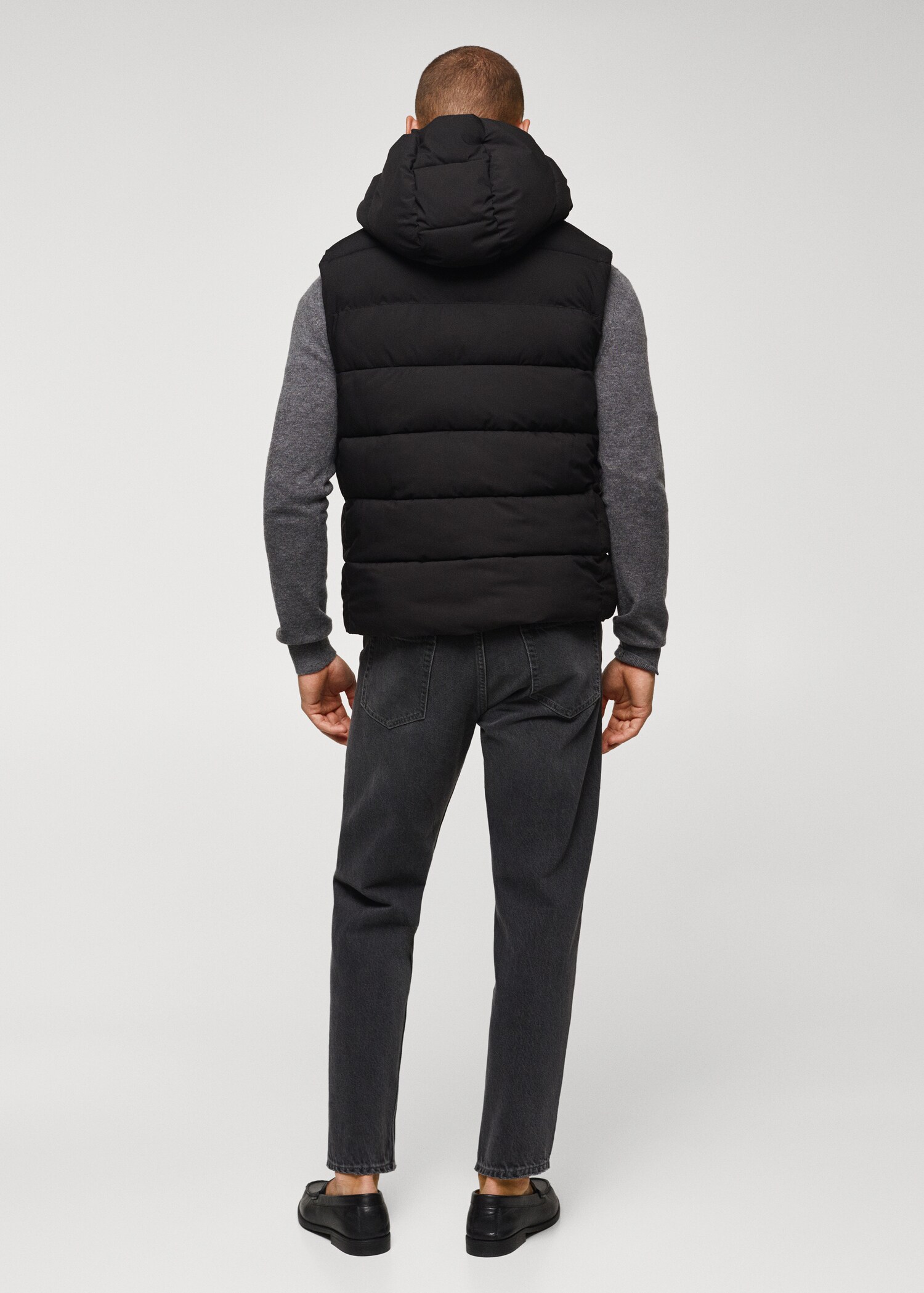 Warmteregulerende, waterdichte bodywarmer - Achterkant van het artikel