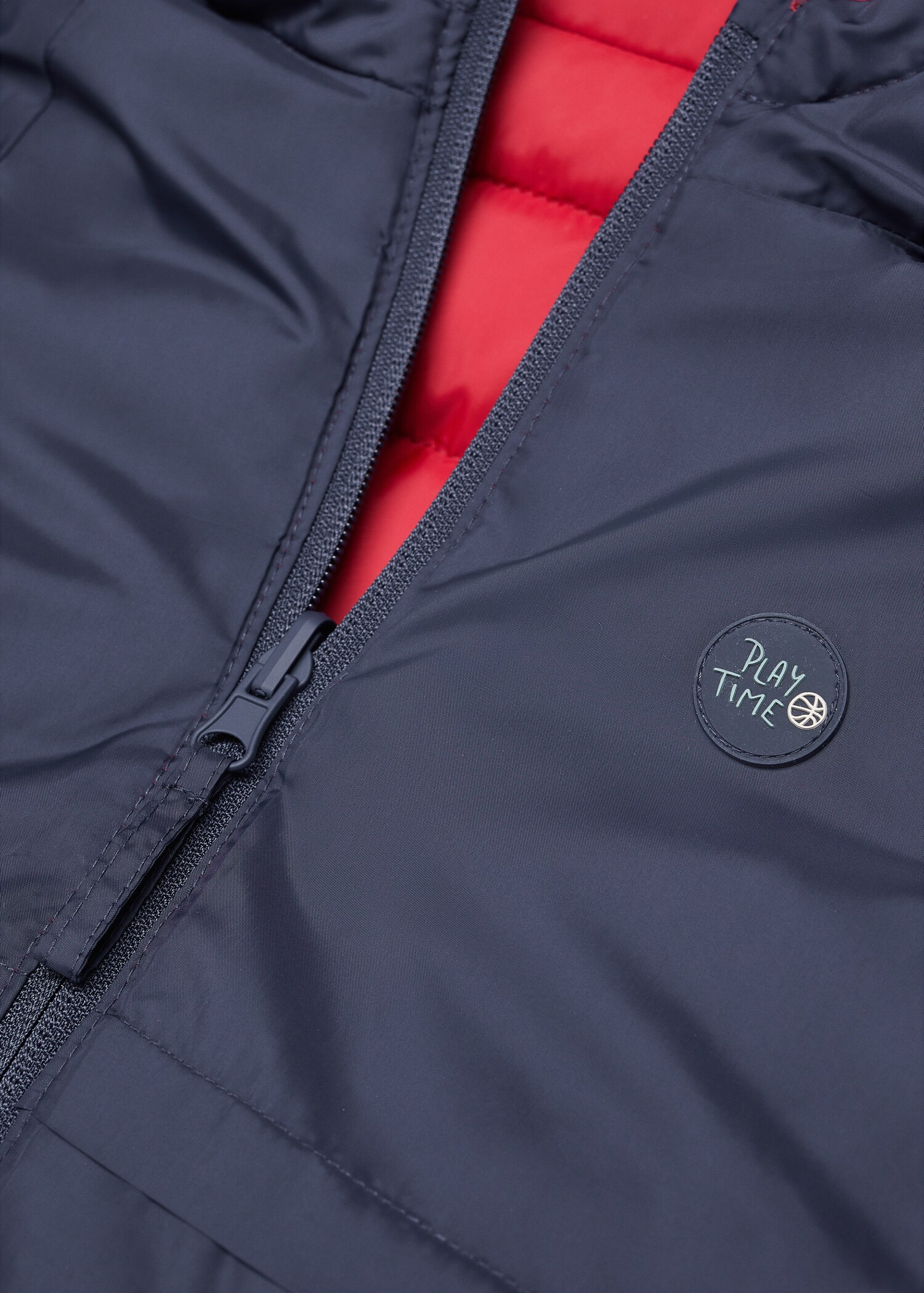 Quilted reversible anorak - Details of the article 0