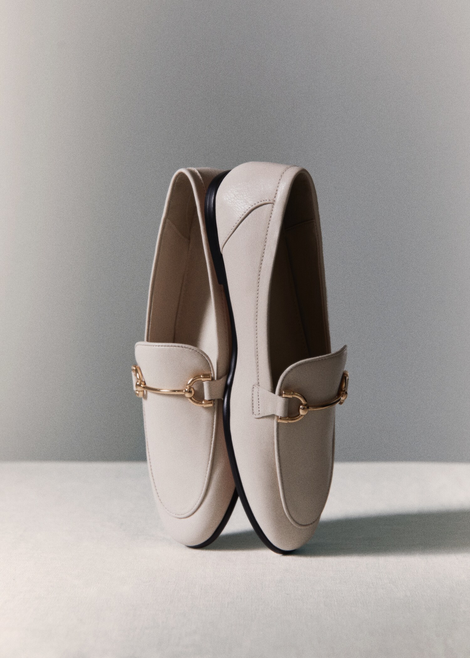 Mocassins cuir détail métallique - Détail de l'article 9