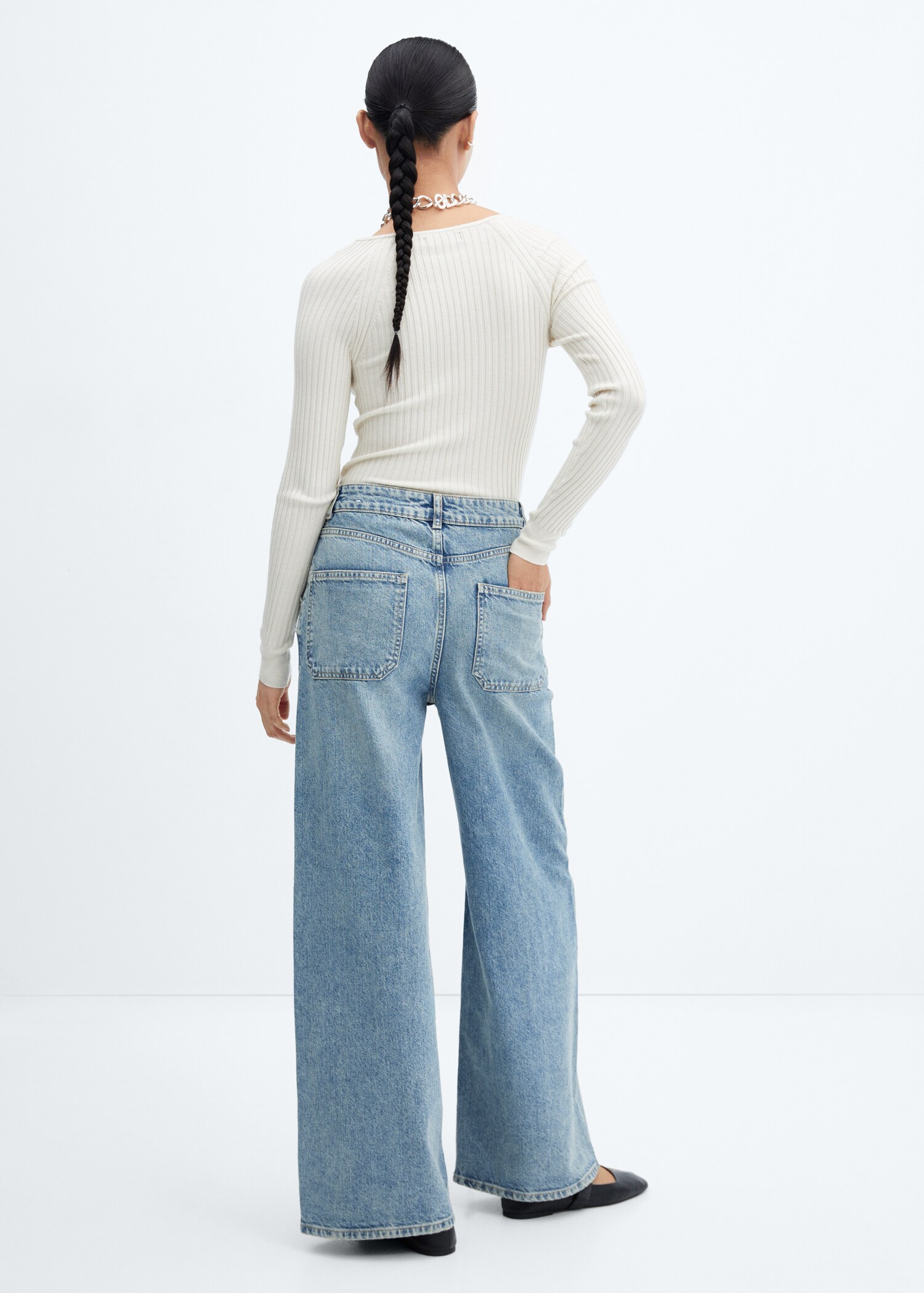 Wideleg mid-rise jeans - Reverse of the article