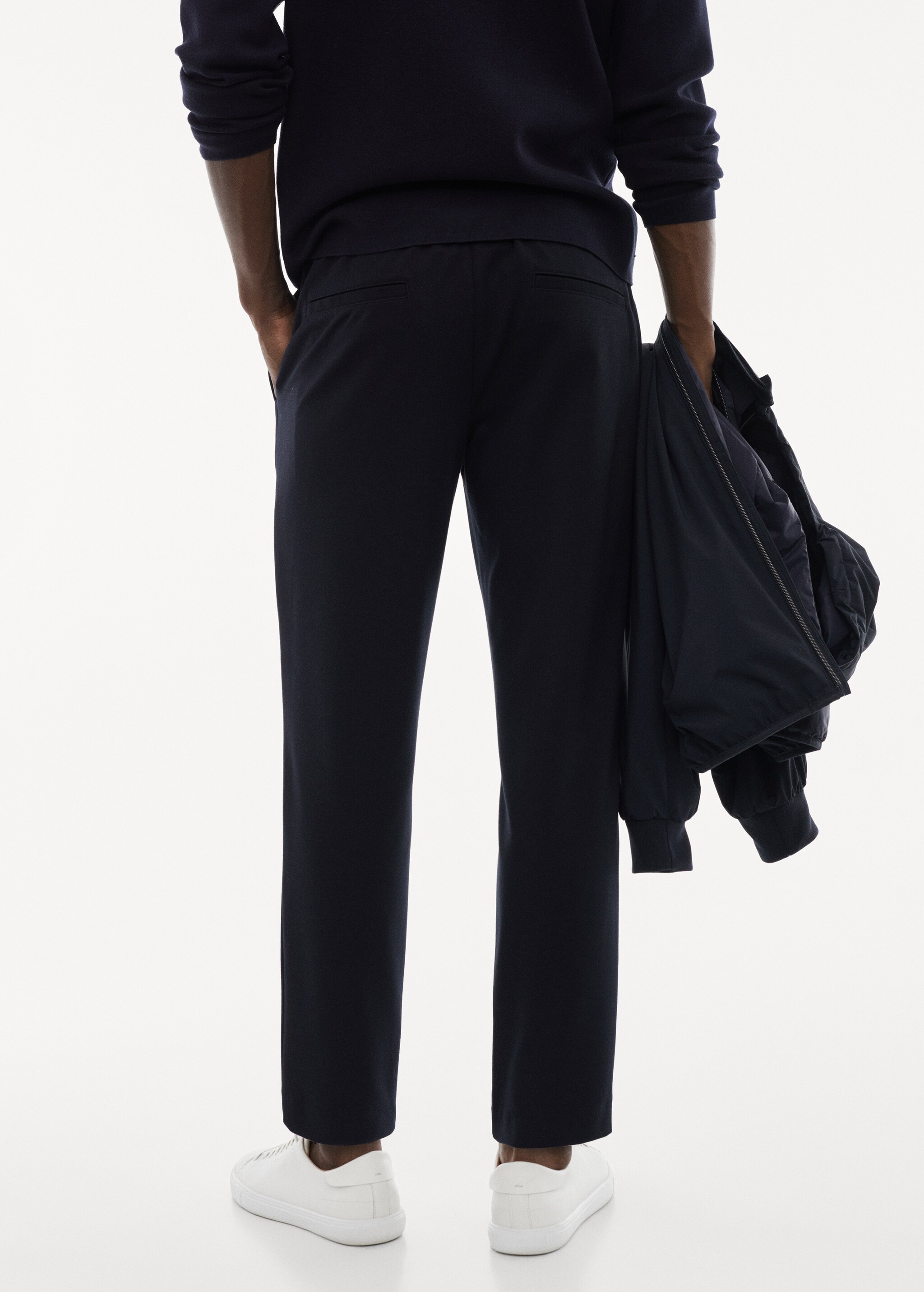 Crease-resistant slim-fit trousers - Reverse of the article