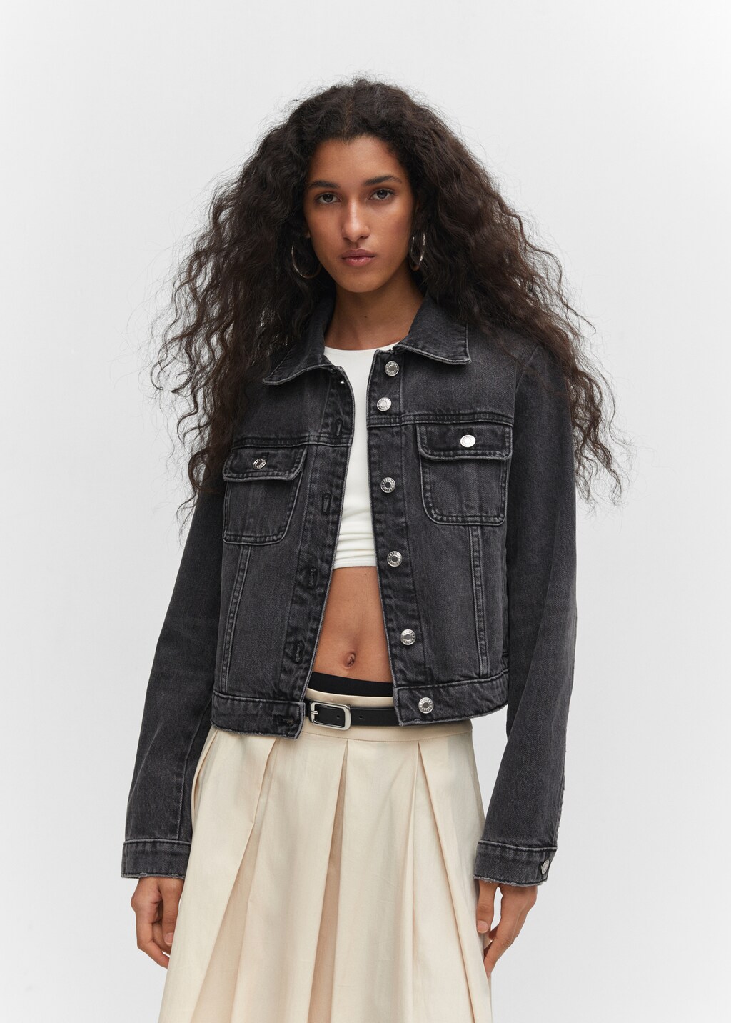 Pocketed Button Down Collared Neck Denim Jacket main image 0