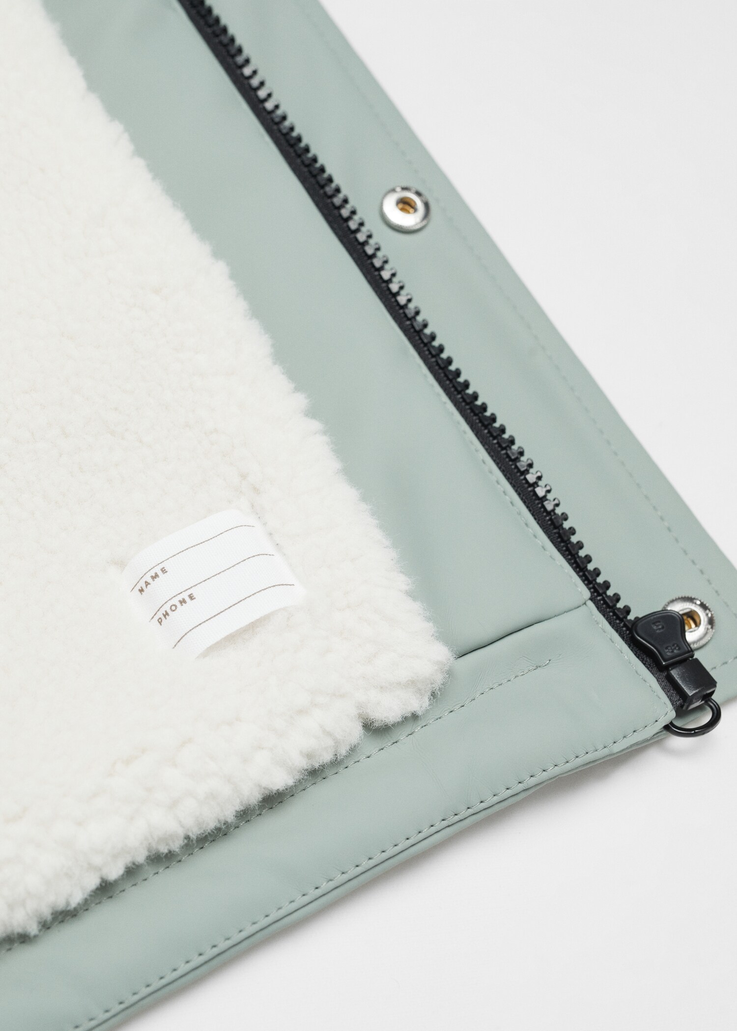 Jacket with shearling-effect lining - Details of the article 0