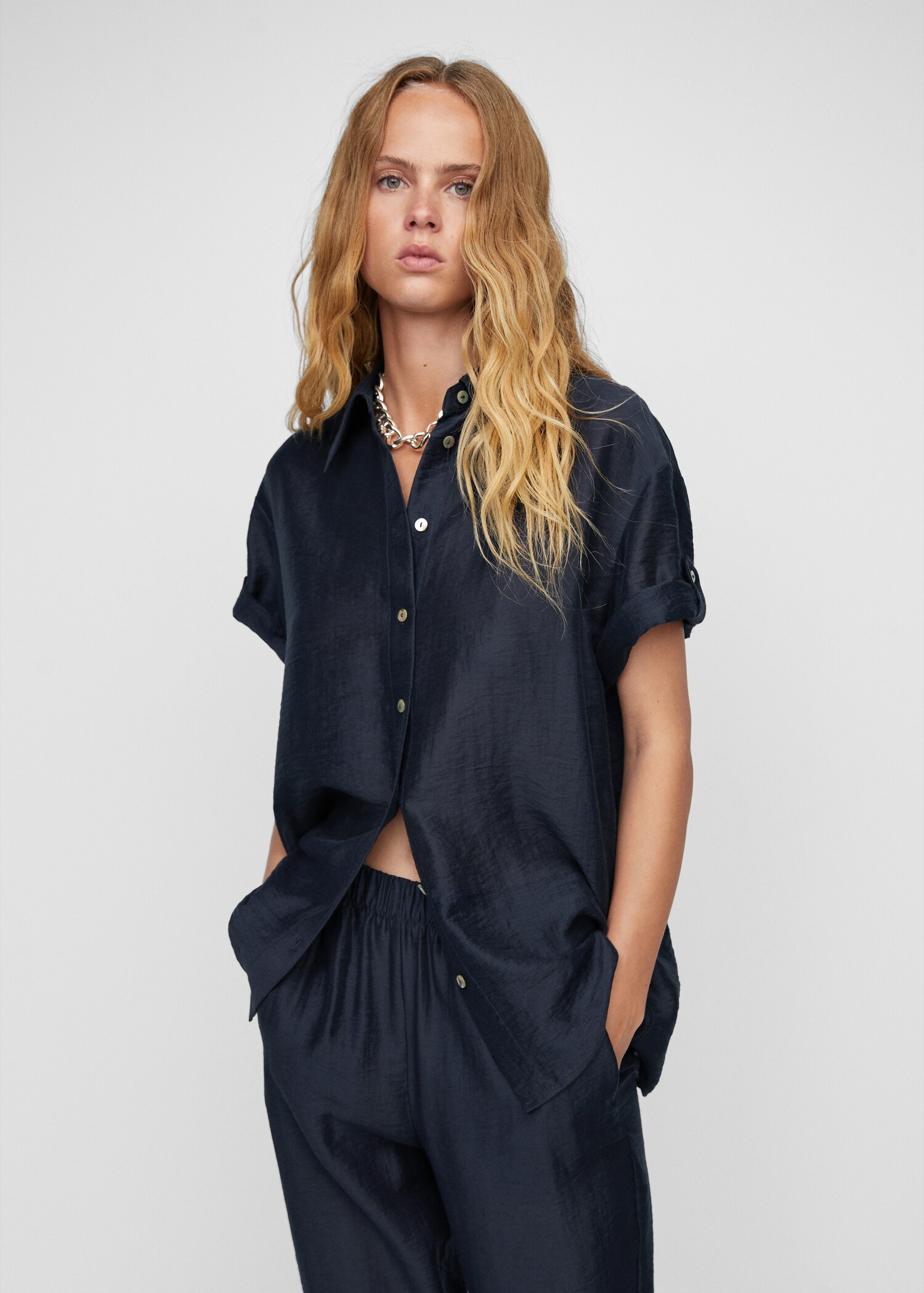 Satin buttoned shirt - Medium plane