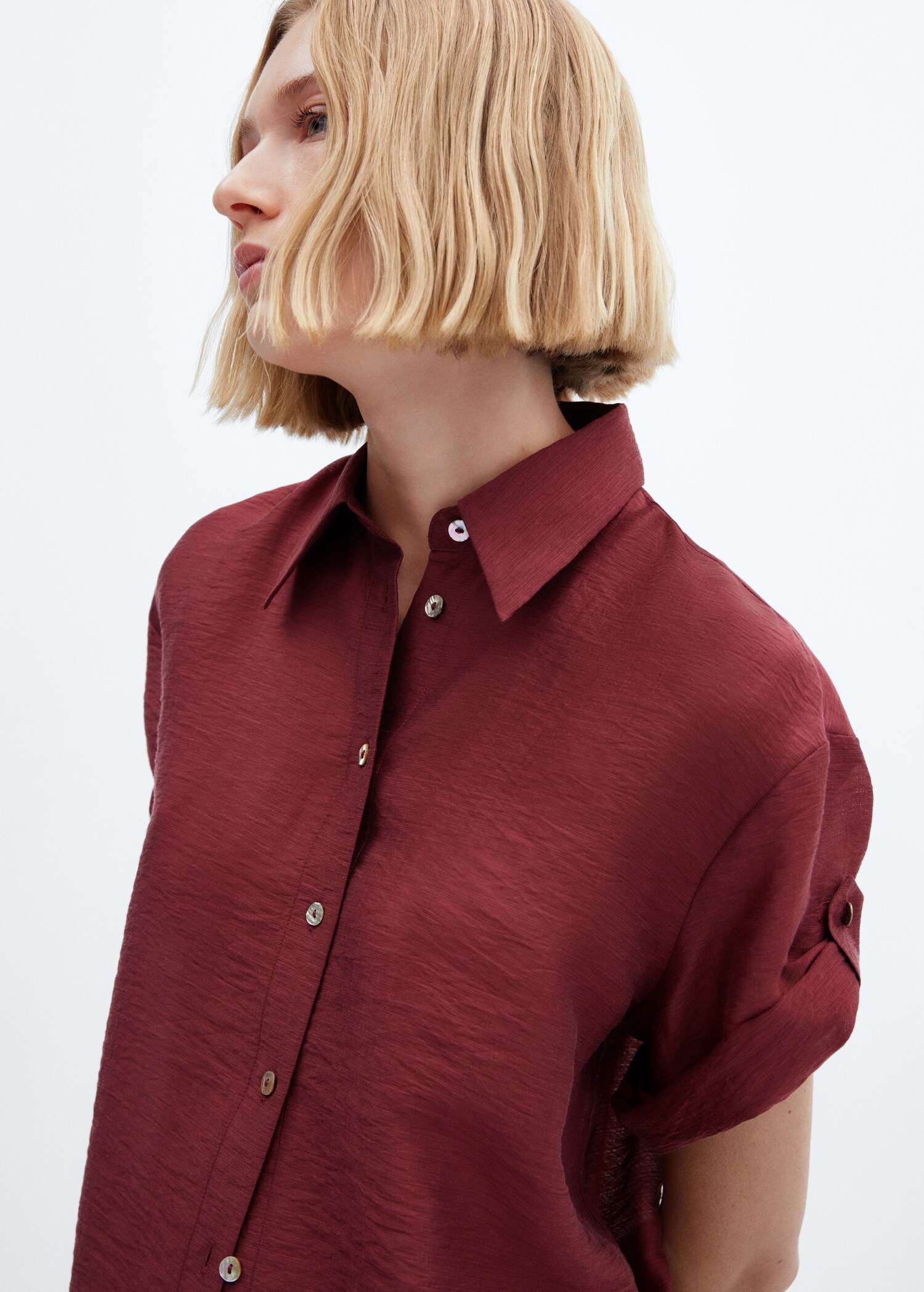 Satin buttoned shirt - Details of the article 1