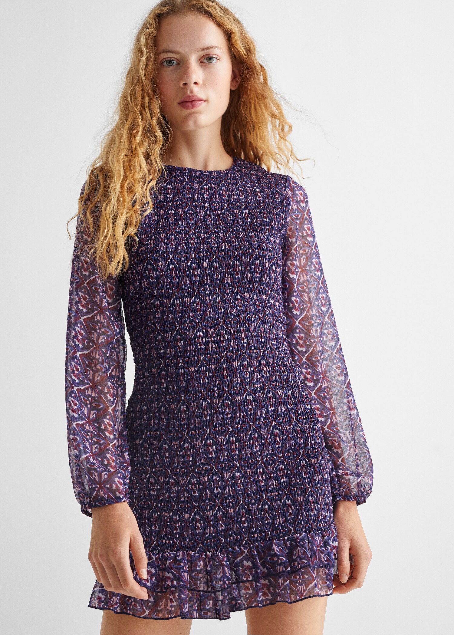 Vestido fruncido estampado - Plano medio
