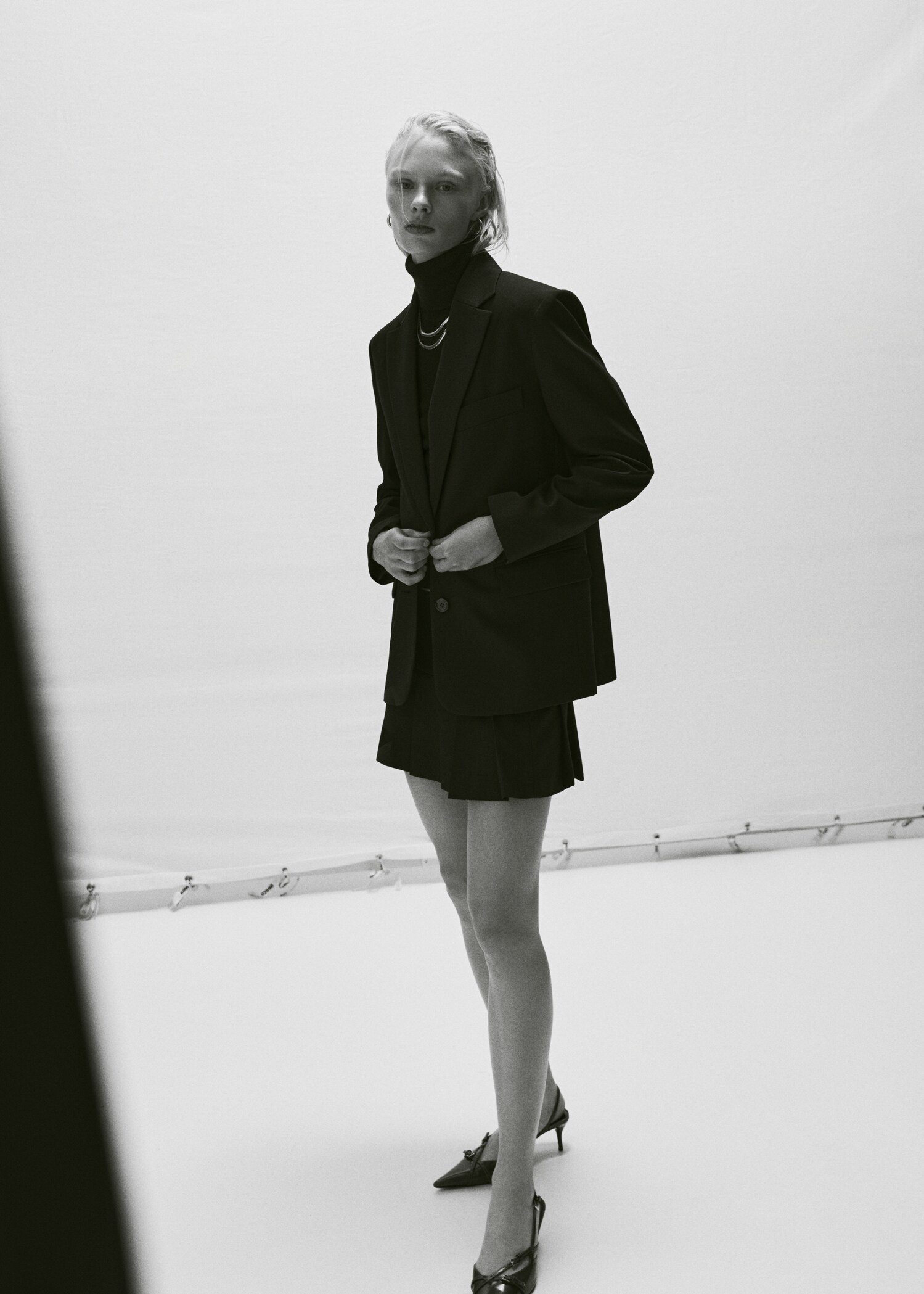 Blazer com estrutura e lapelas - Pormenor do artigo 6